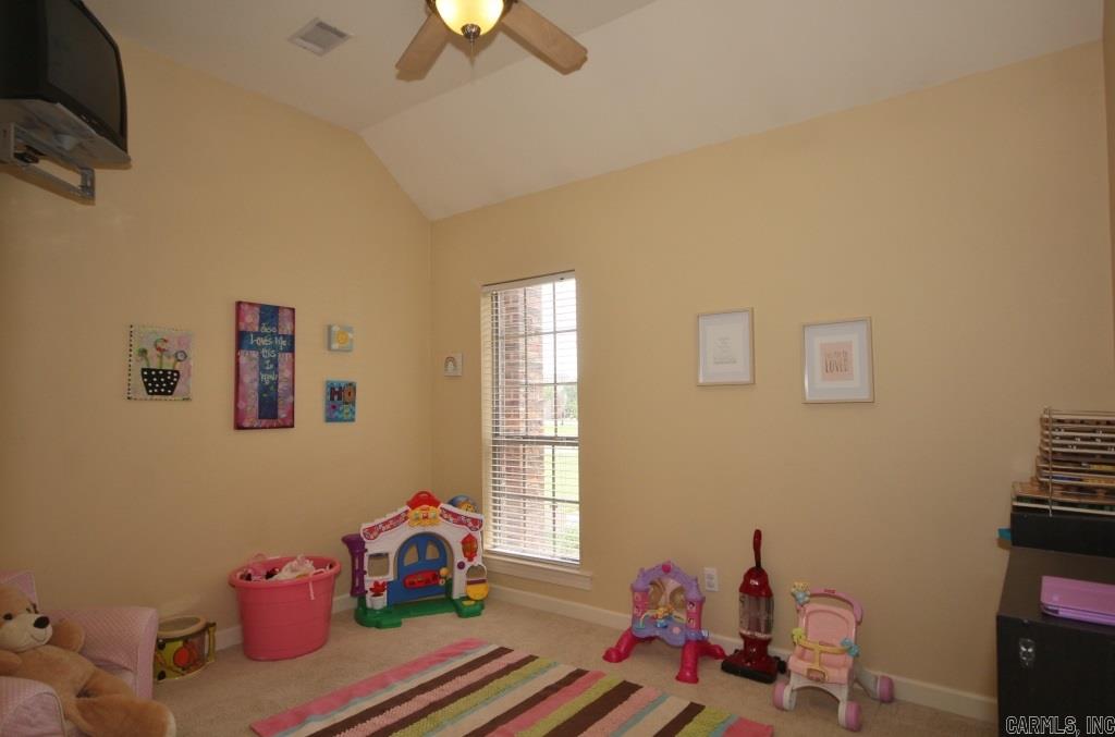 COUNTRY CLUB OF ARK THE - Residential