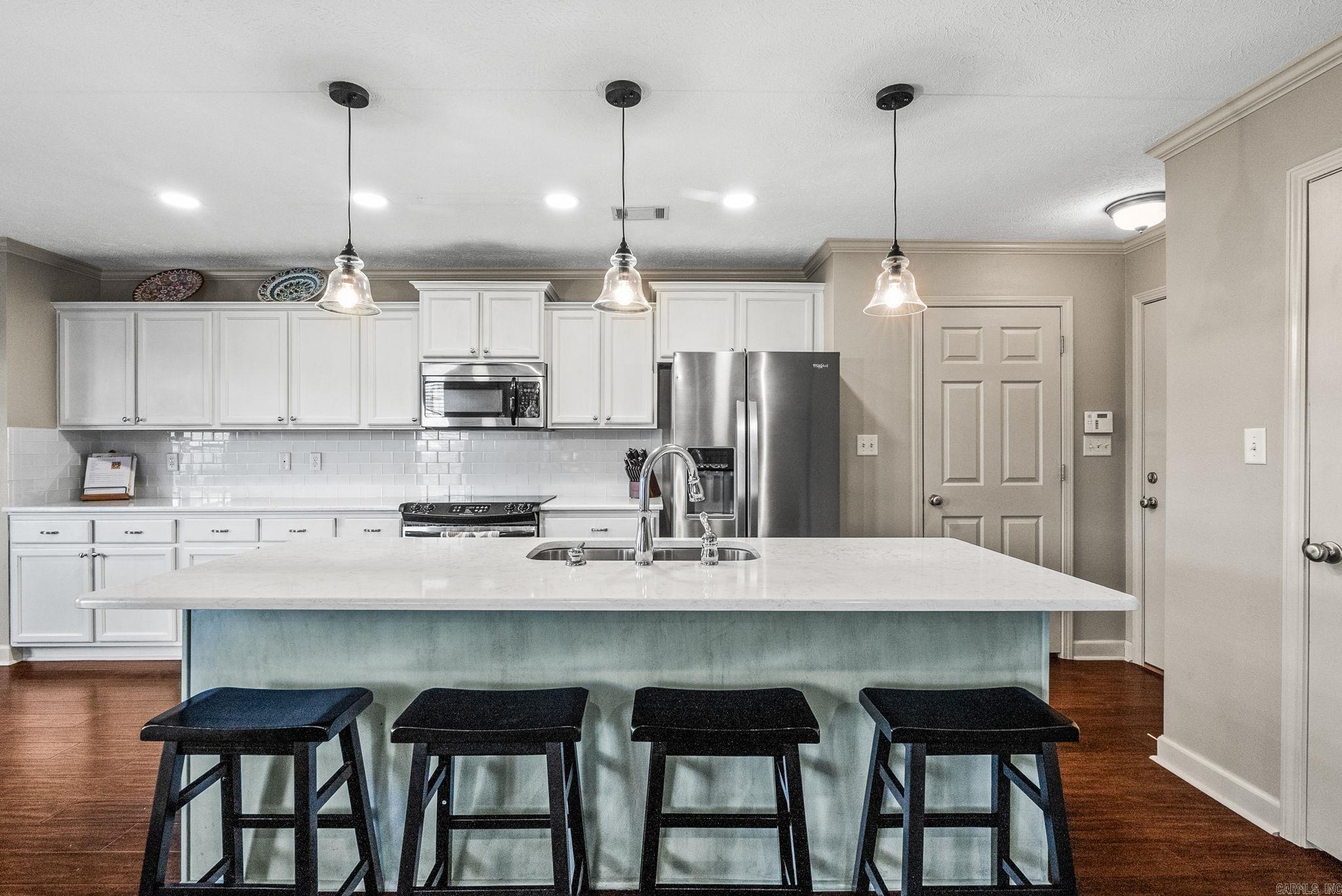 CHAPEL CREEK - Residential