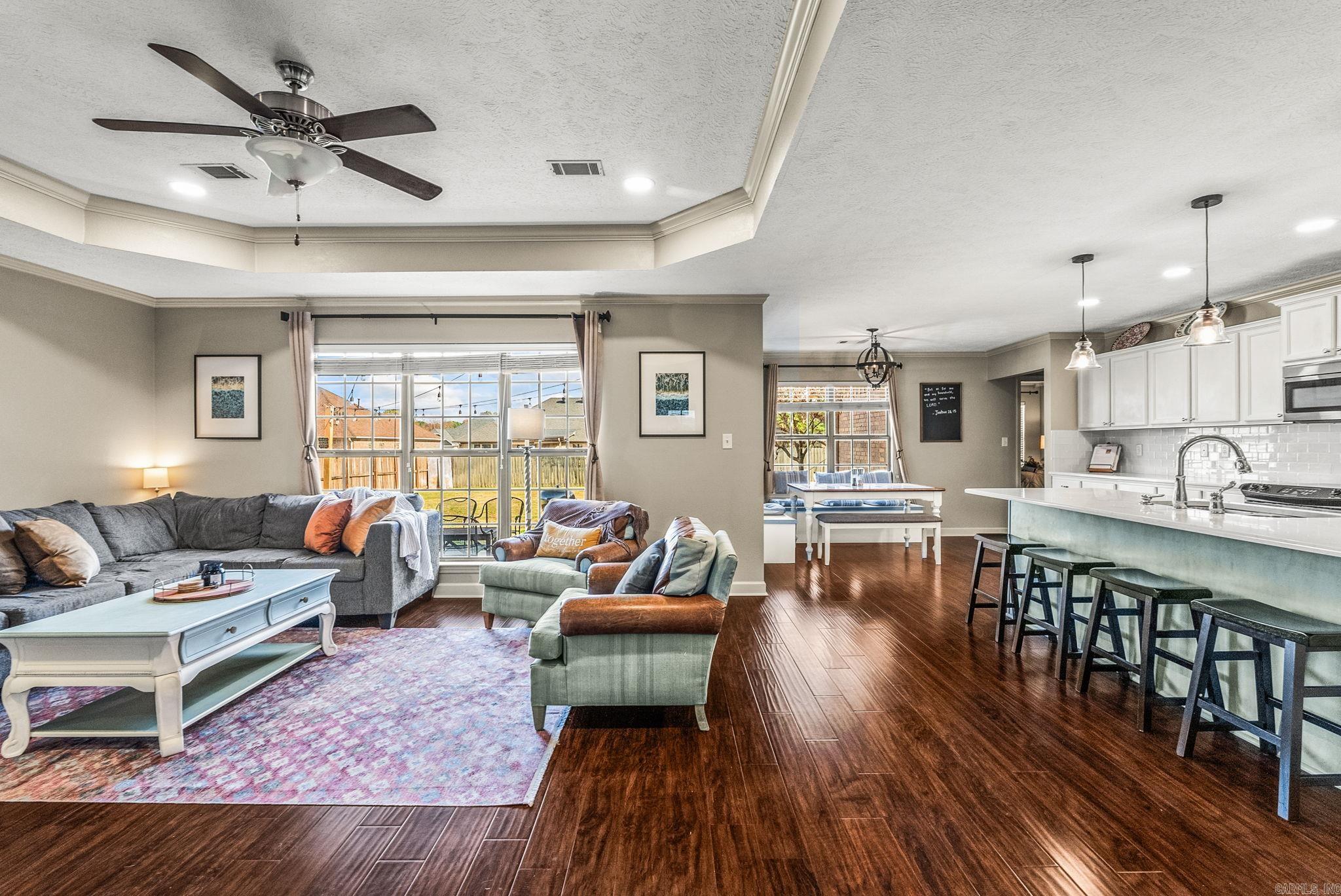 CHAPEL CREEK - Residential