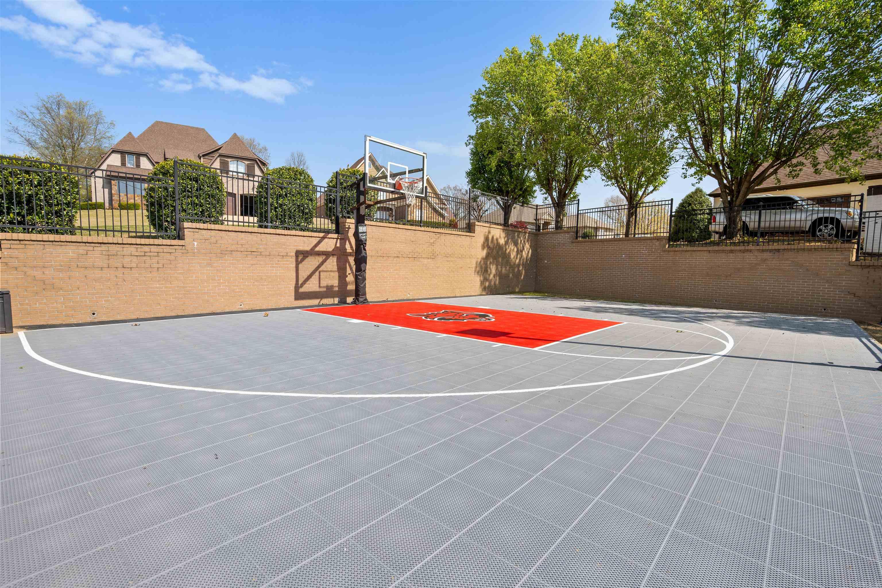 Ridgepointe Country Club - Residential