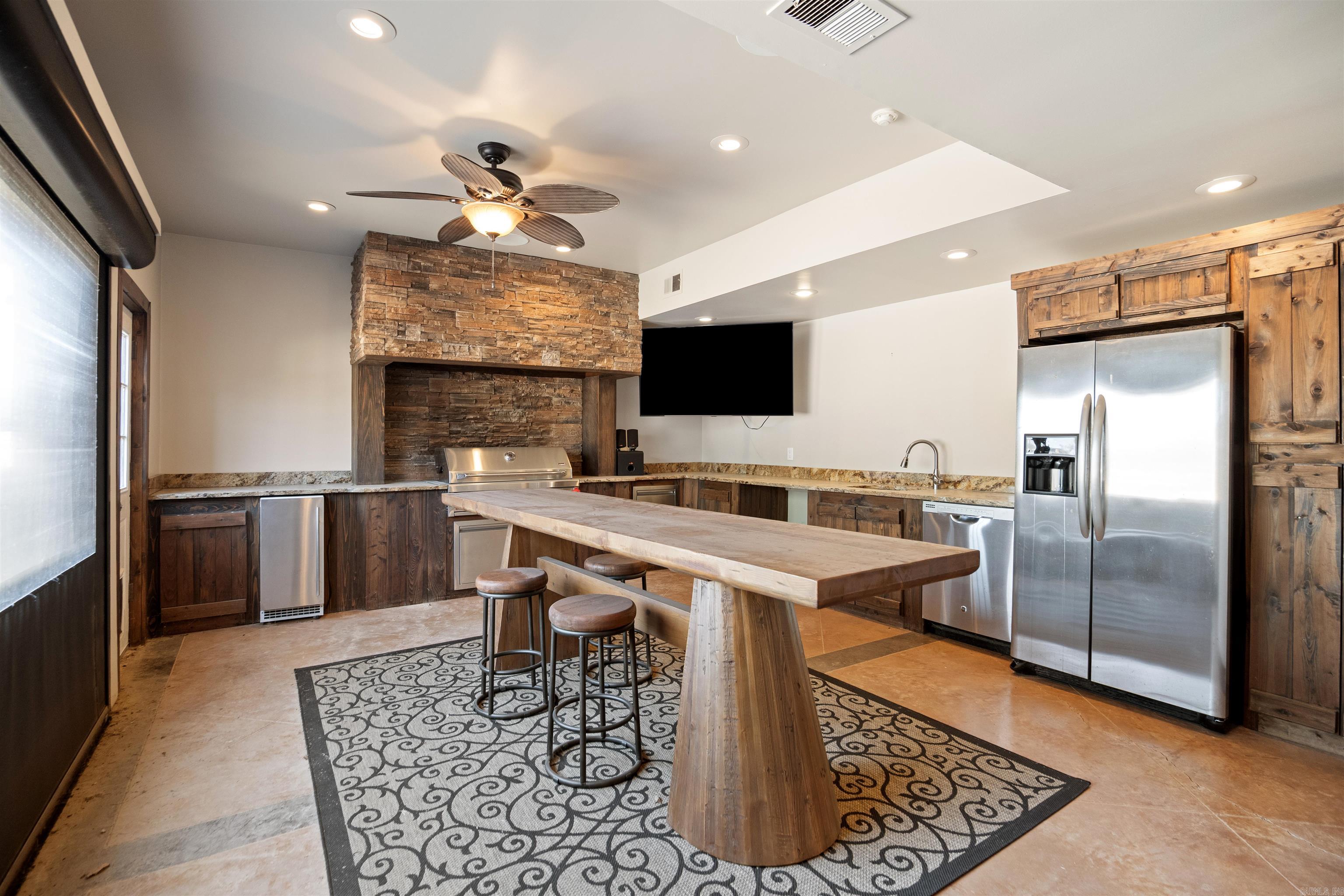 Ridgepointe Country Club - Residential