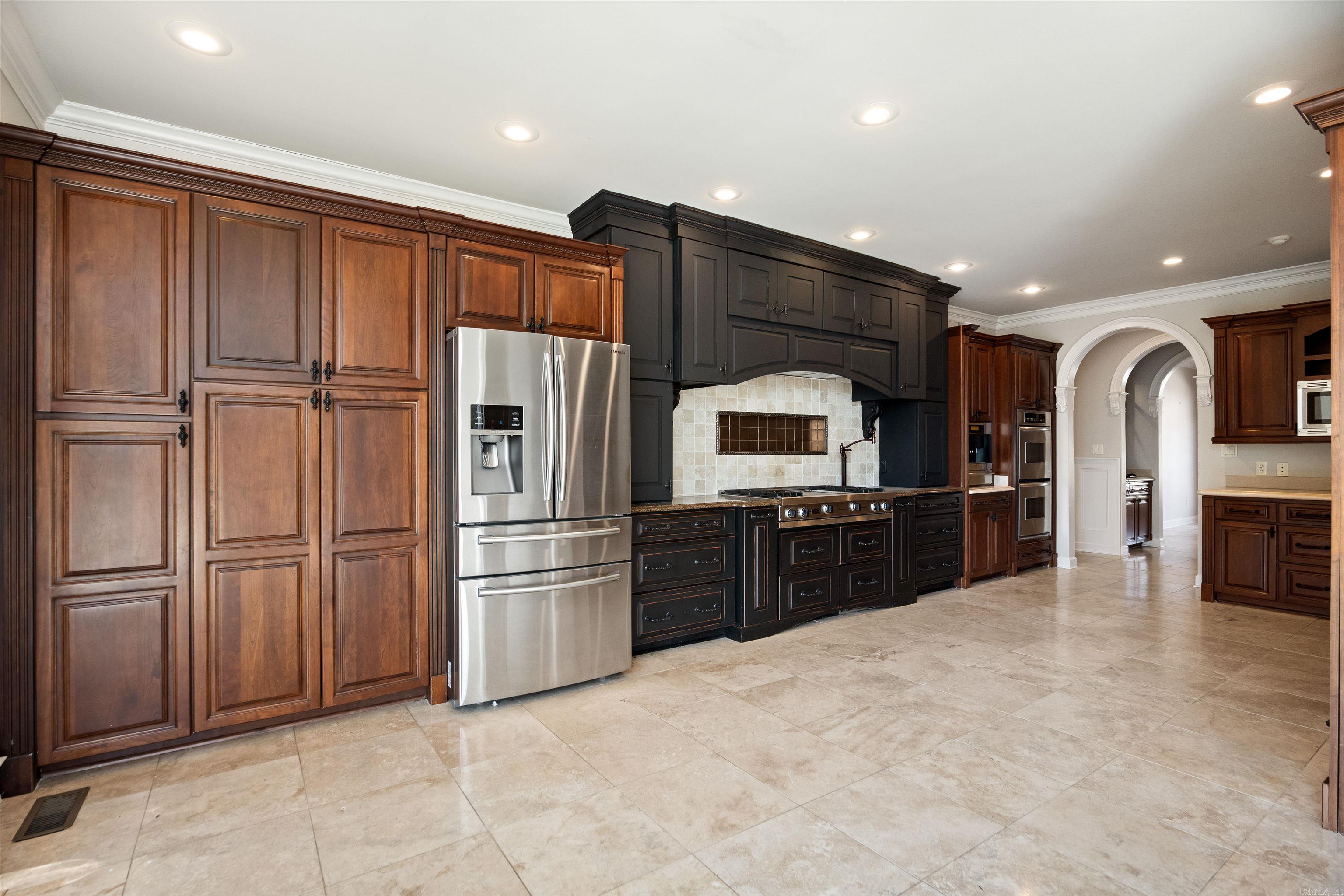 Ridgepointe Country Club - Residential