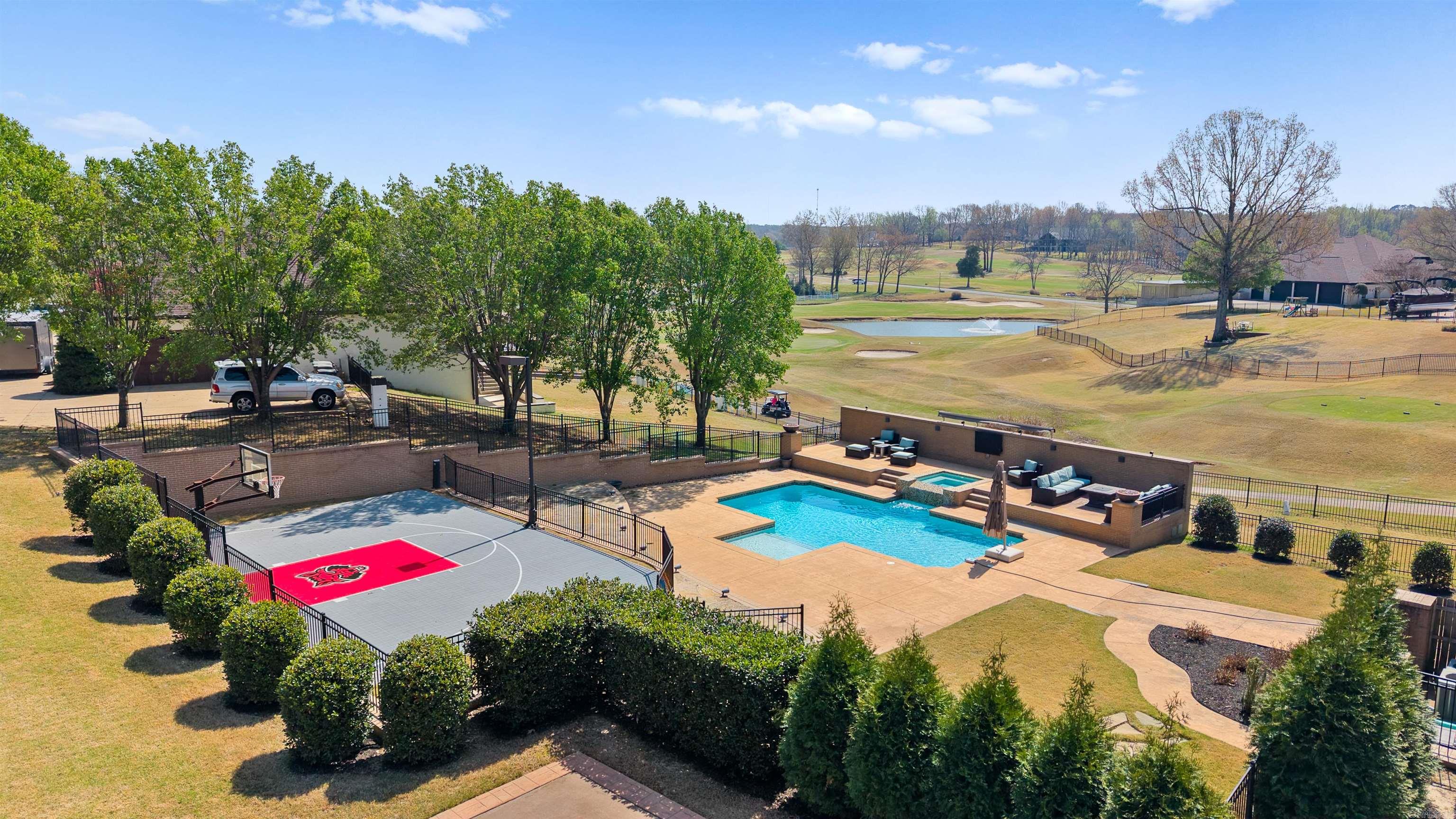 Ridgepointe Country Club - Residential