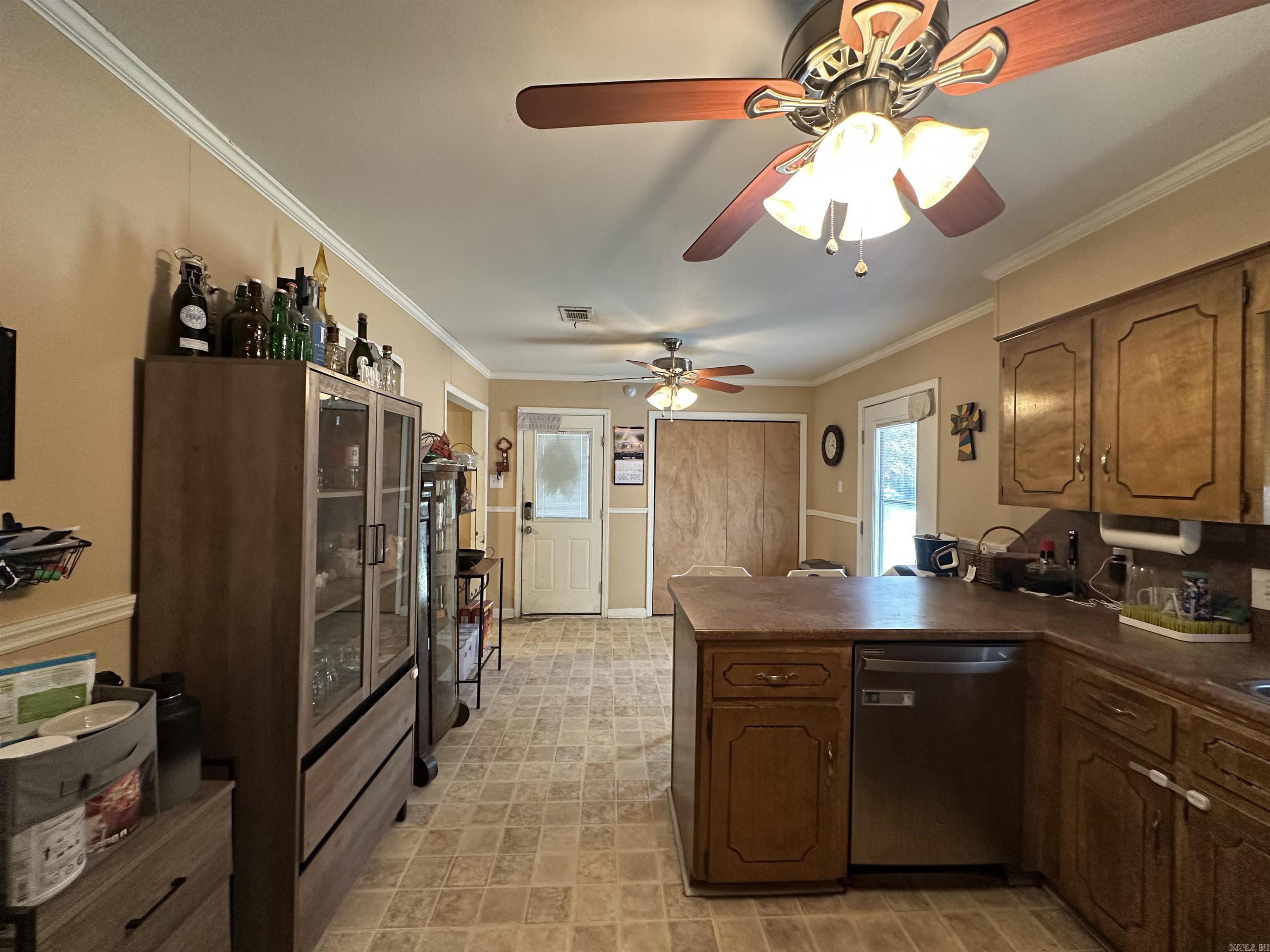 MEADOWLARK - Residential