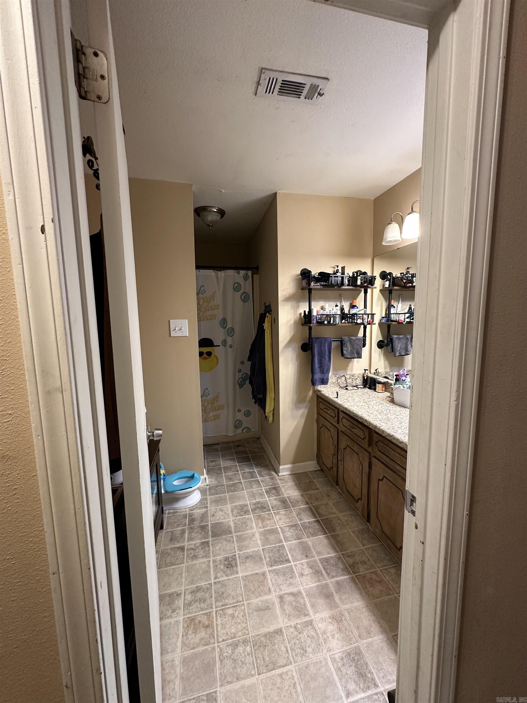 MEADOWLARK - Residential