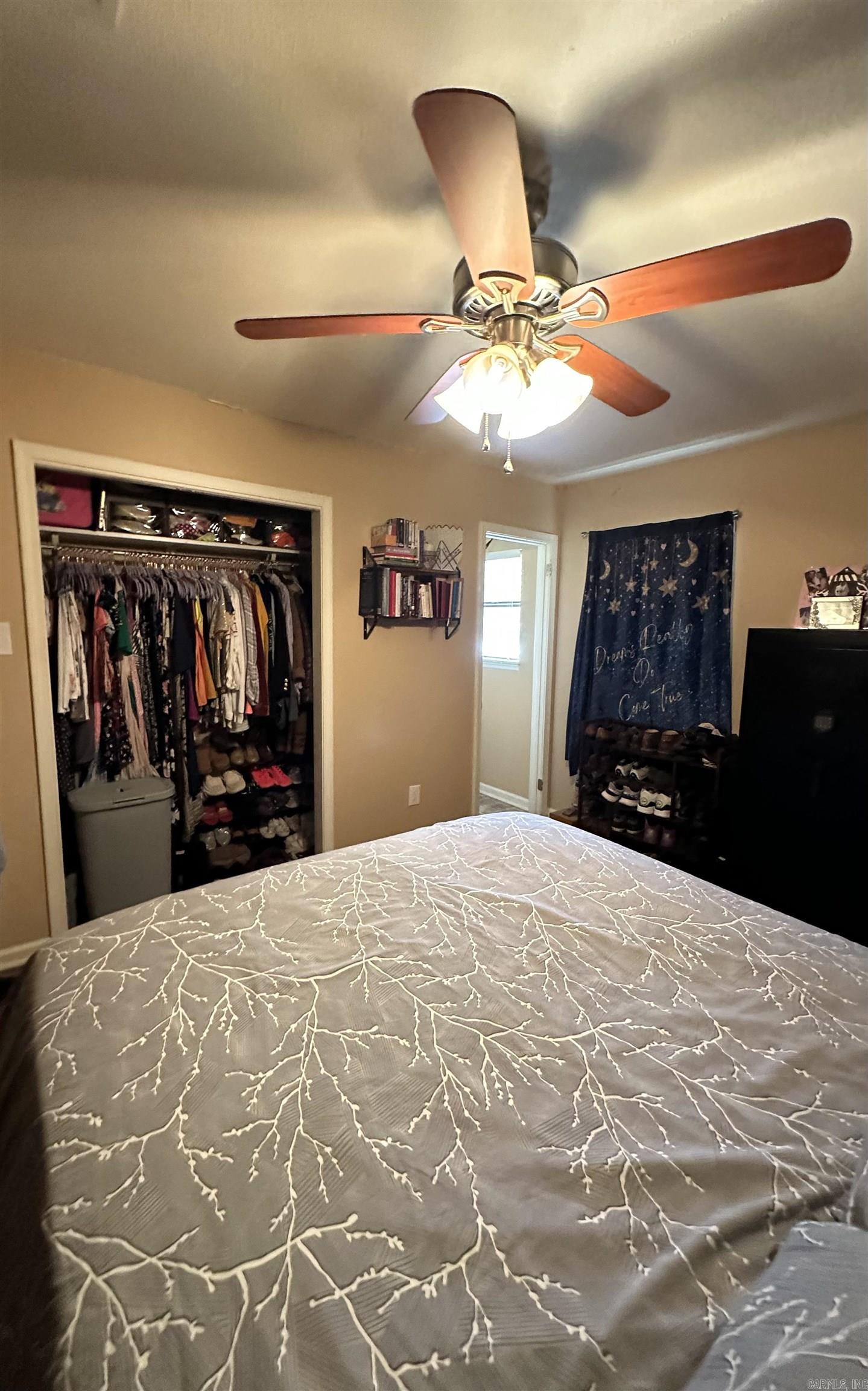 MEADOWLARK - Residential