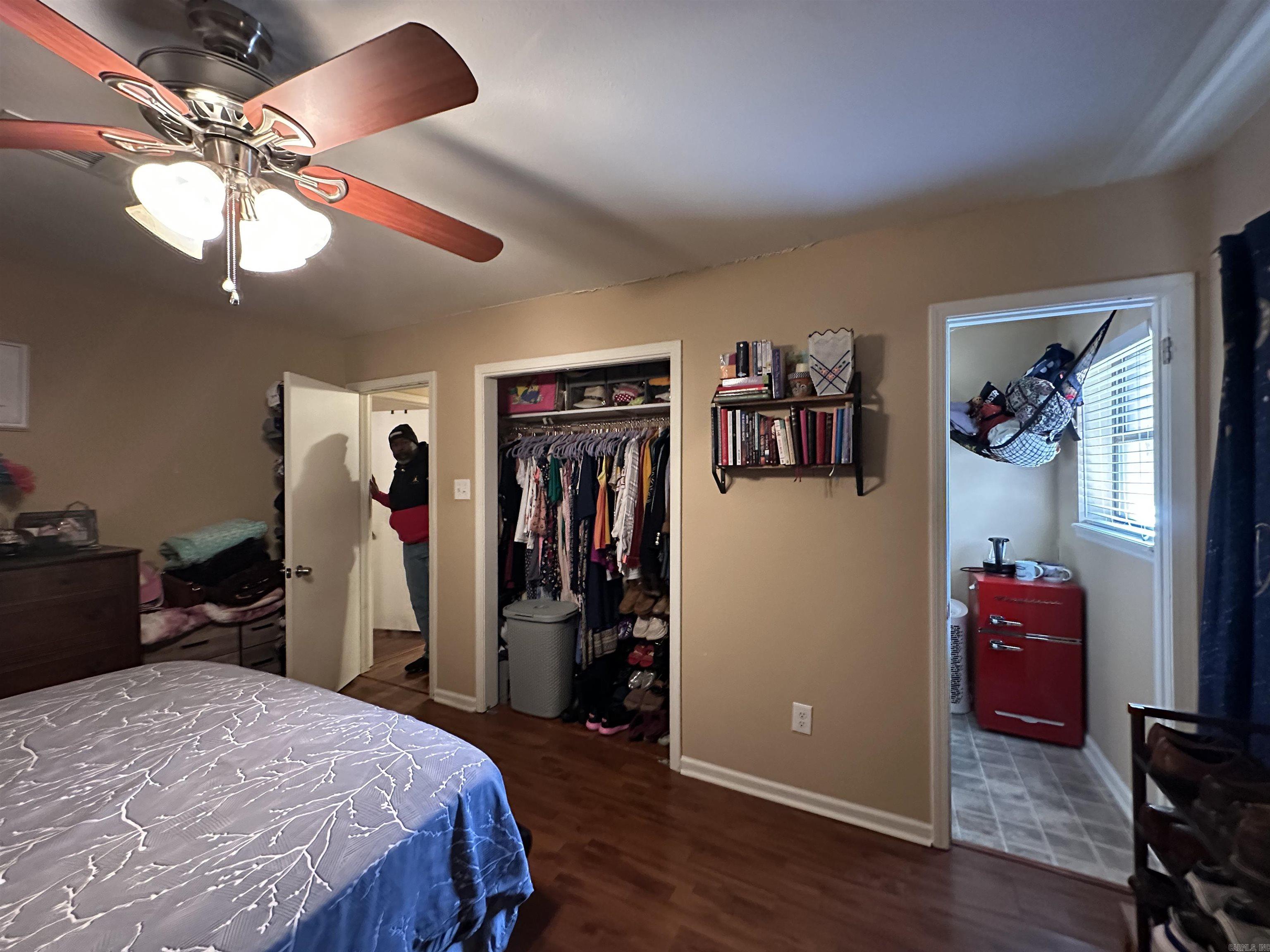 MEADOWLARK - Residential