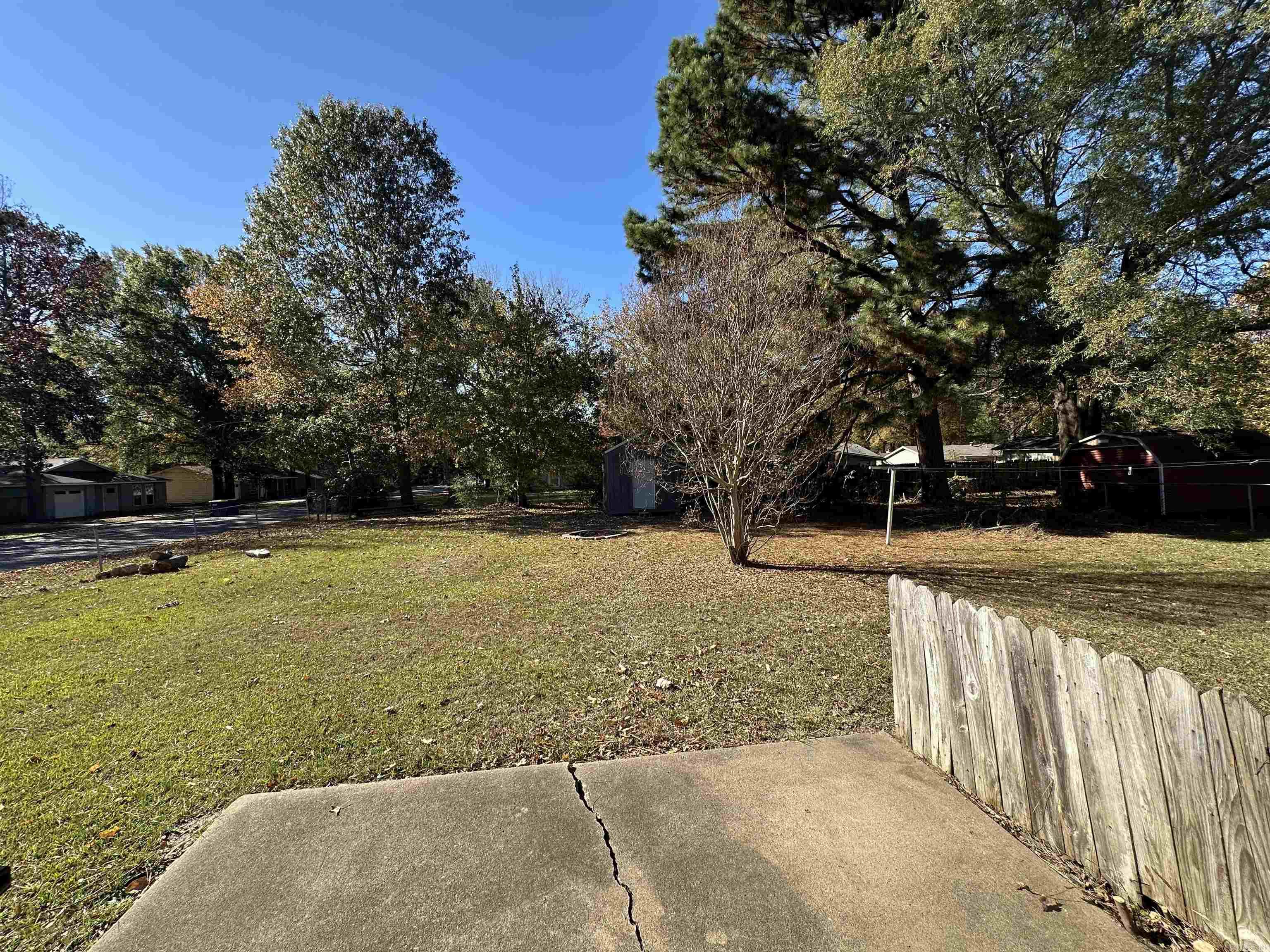 MEADOWLARK - Residential