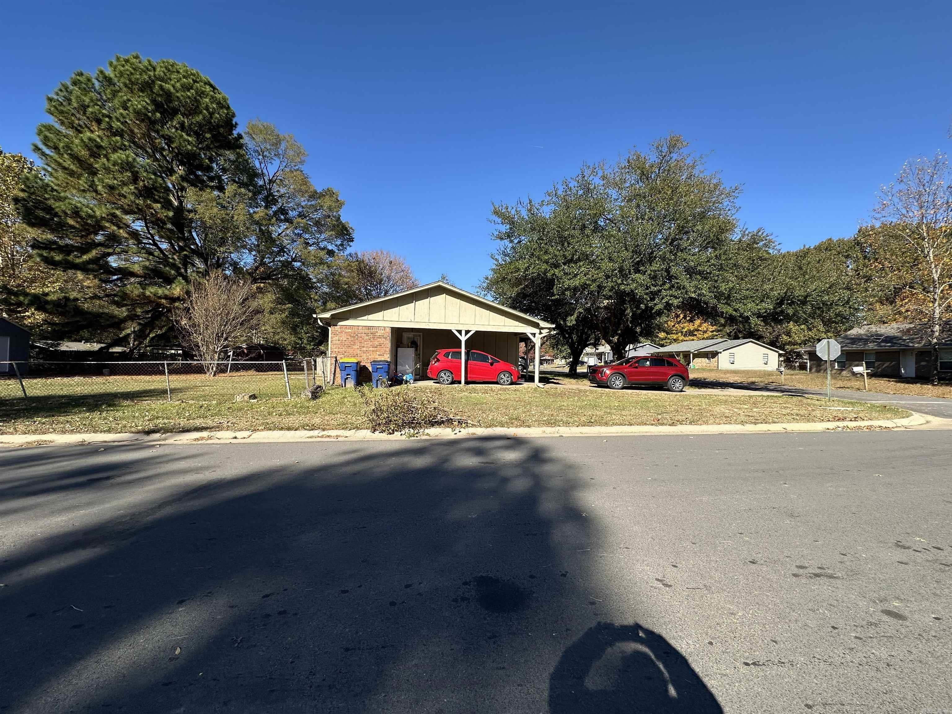 MEADOWLARK - Residential