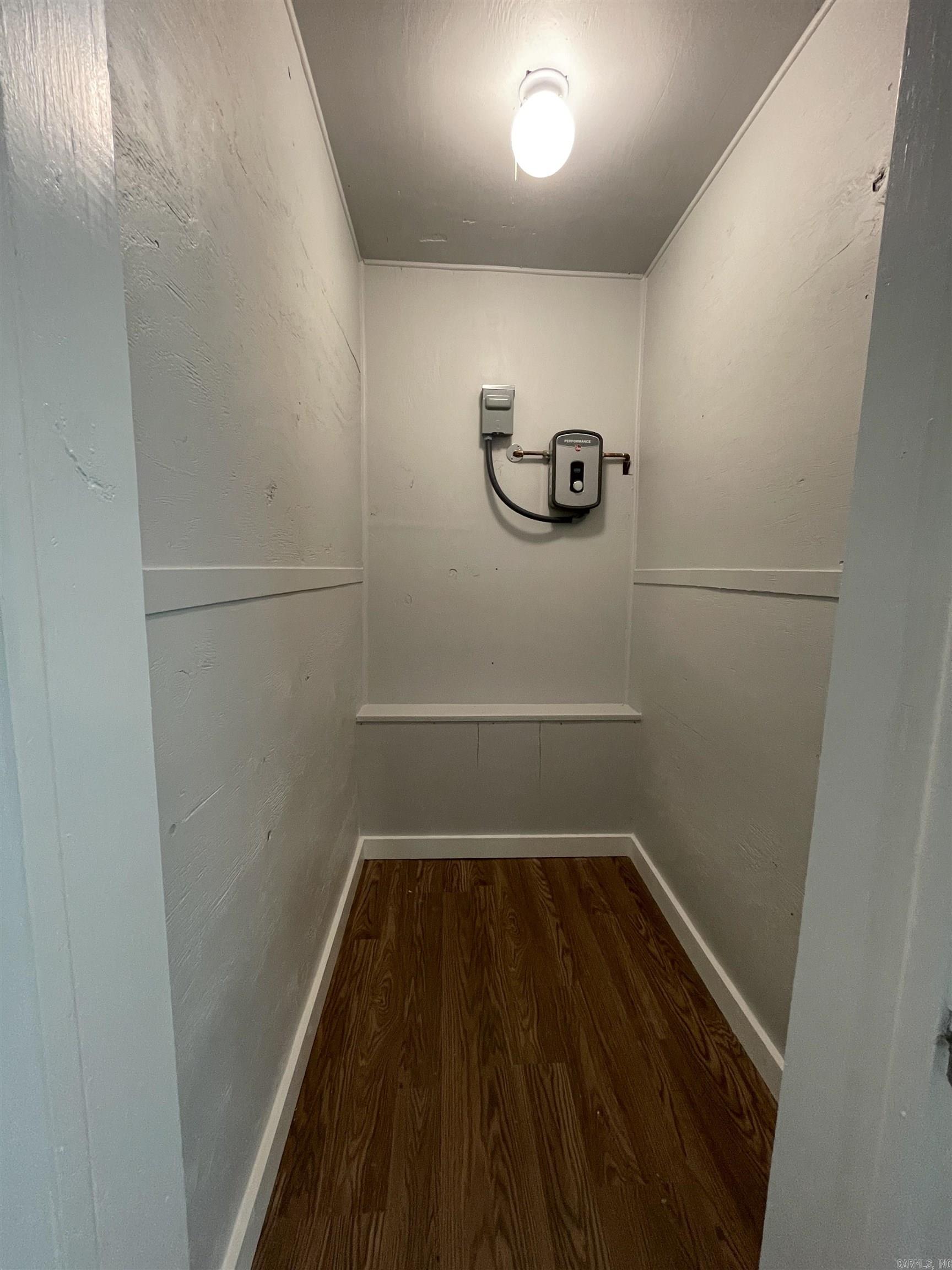 Laskers - Residential Lease