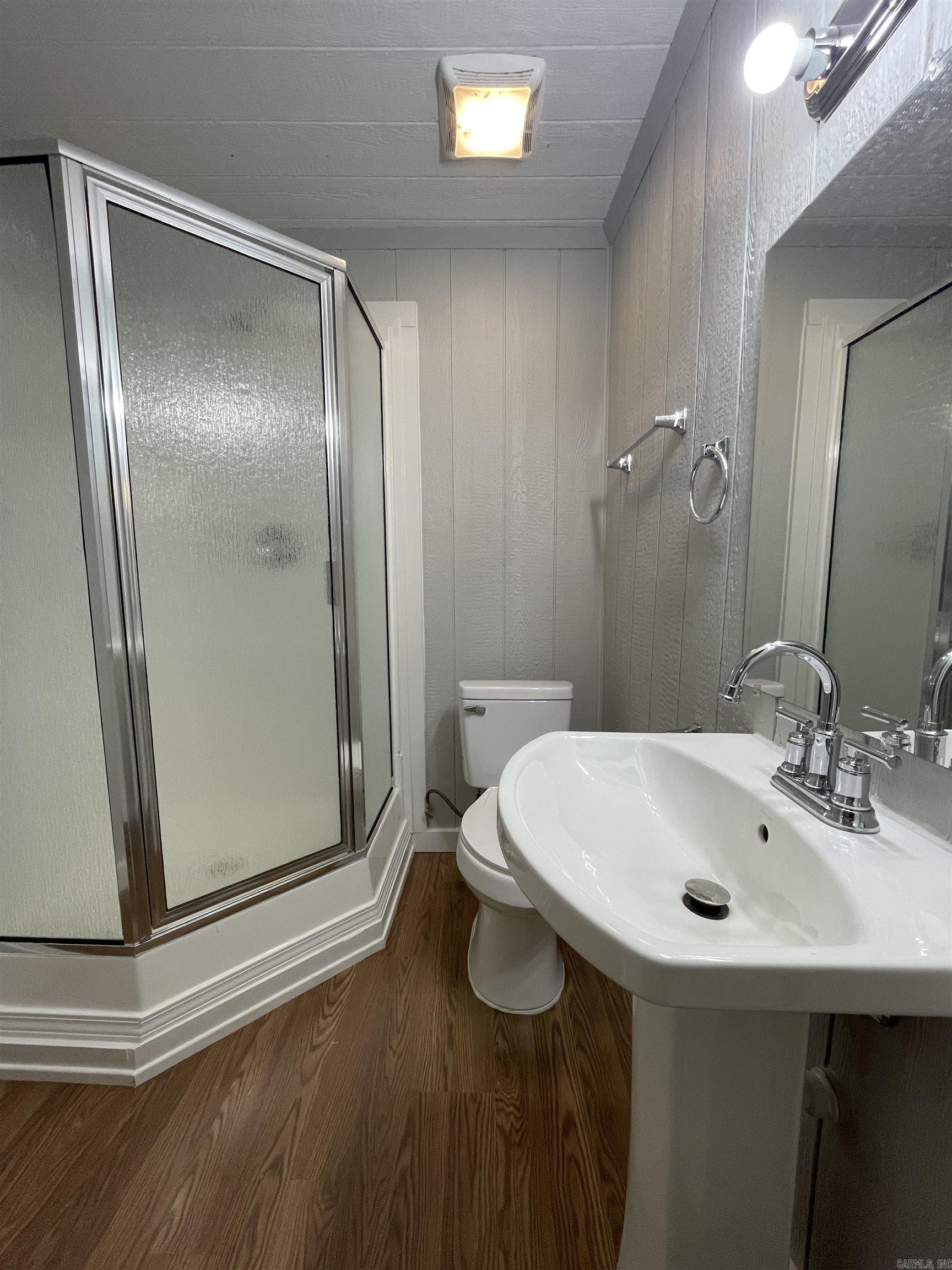 Laskers - Residential Lease