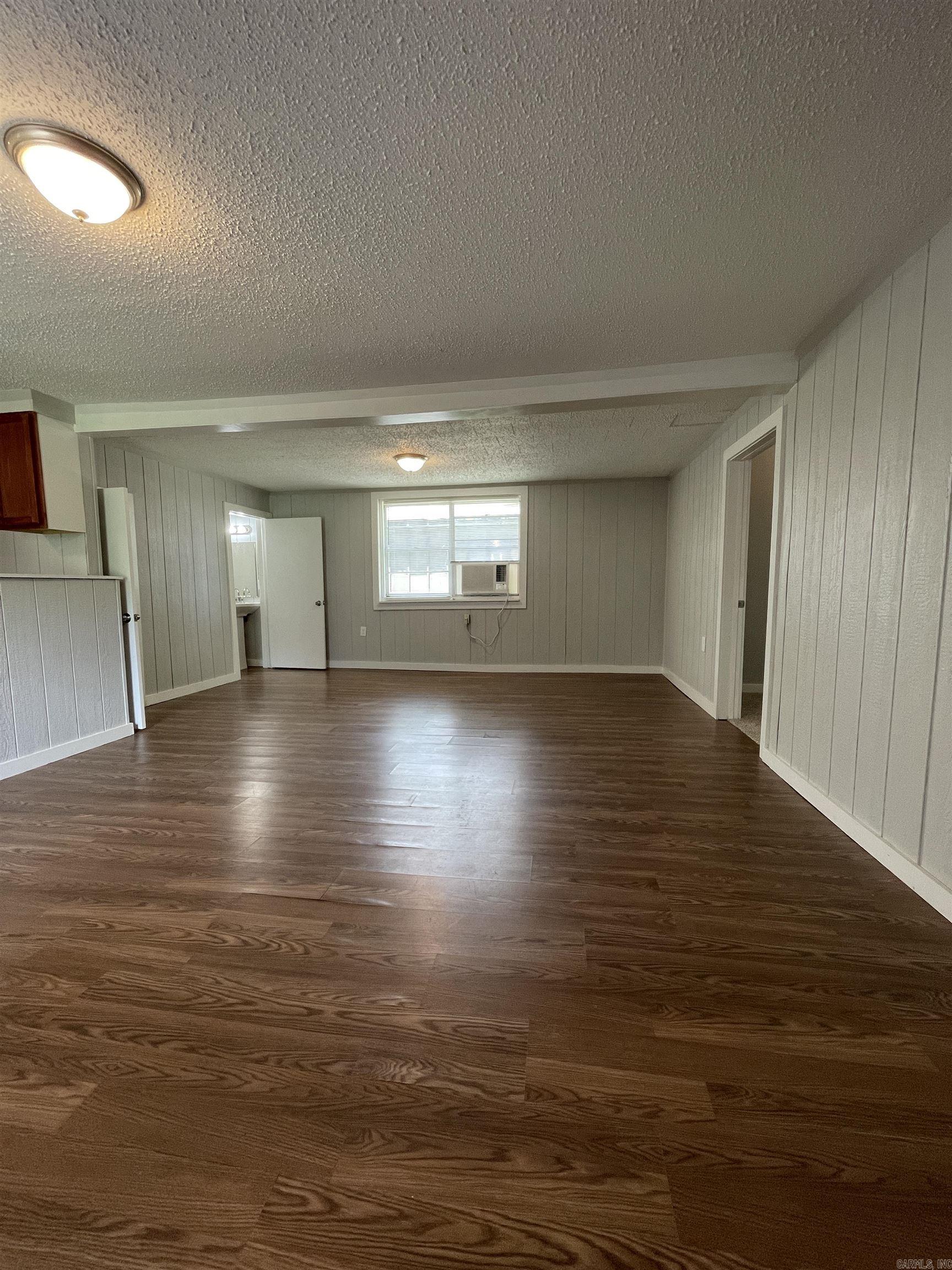 Laskers - Residential Lease