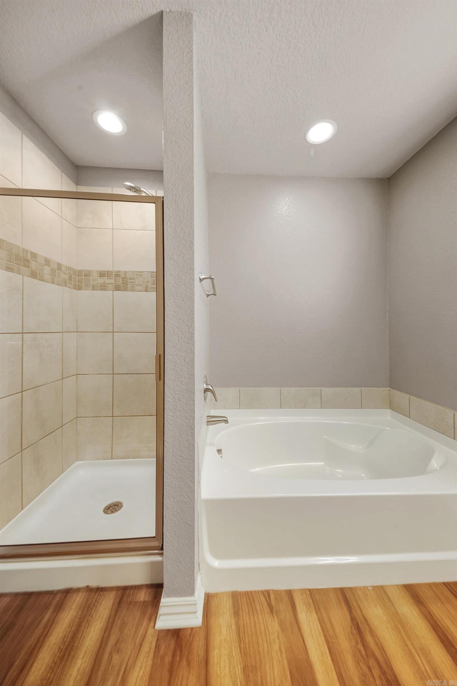 BENT TREE ESTATES - Residential