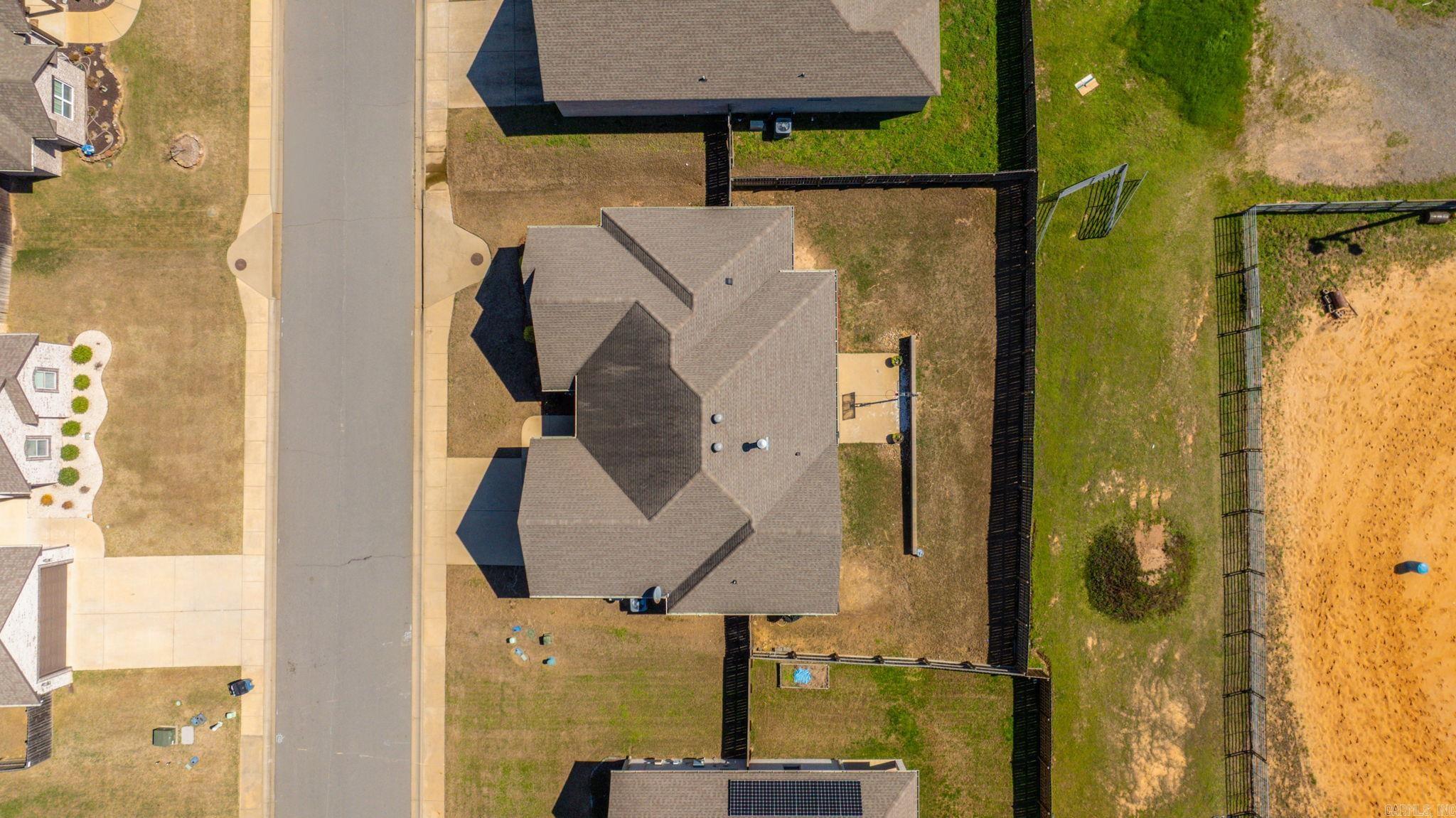 THE MAPLES - Residential