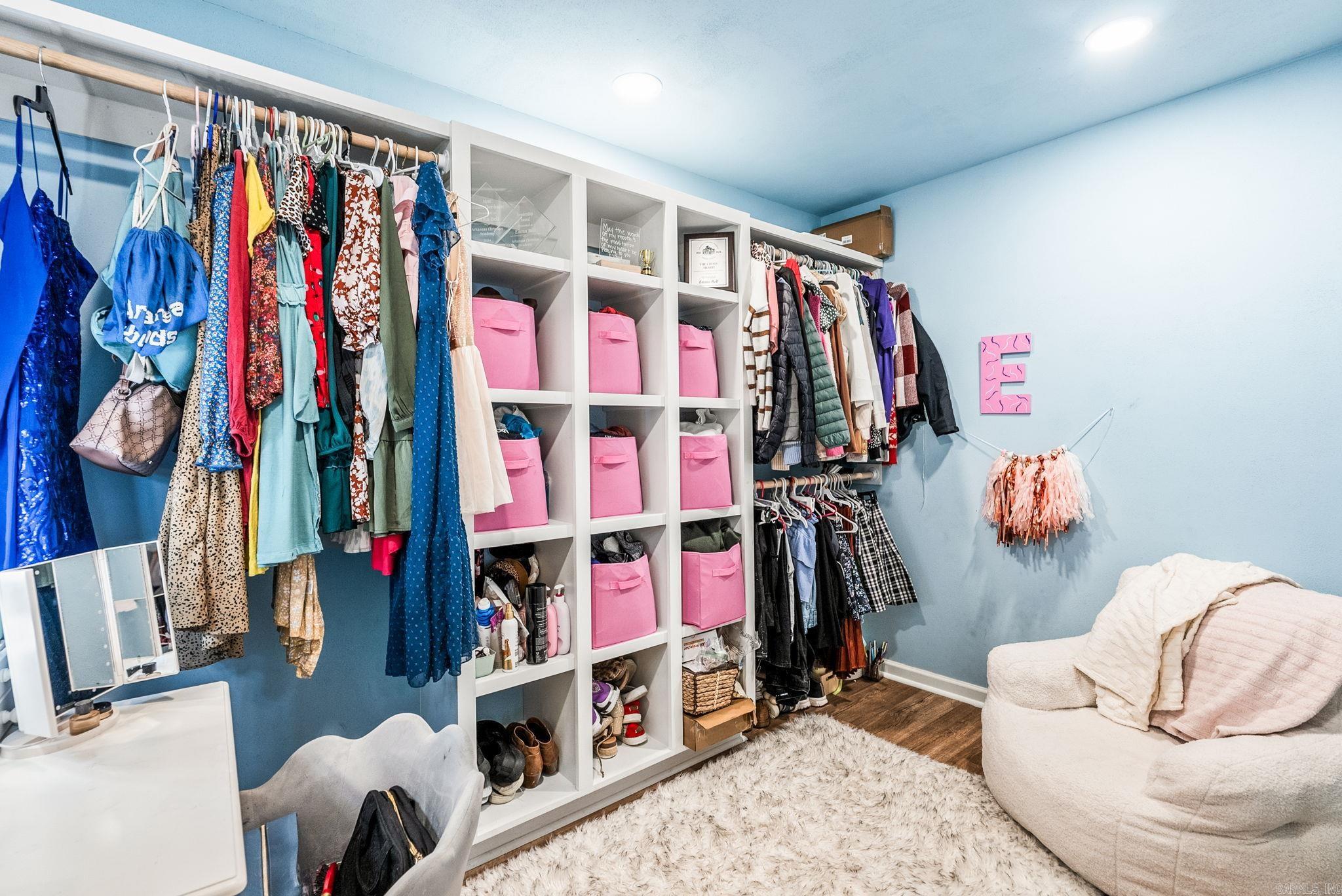 THE MAPLES - Residential