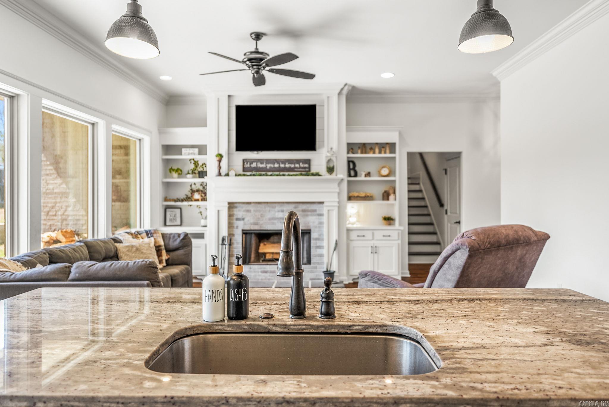 THE MAPLES - Residential