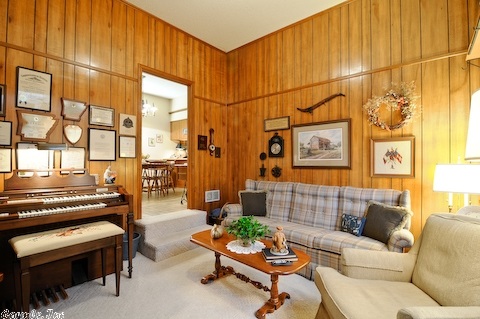 INDIAN HILLS - Residential