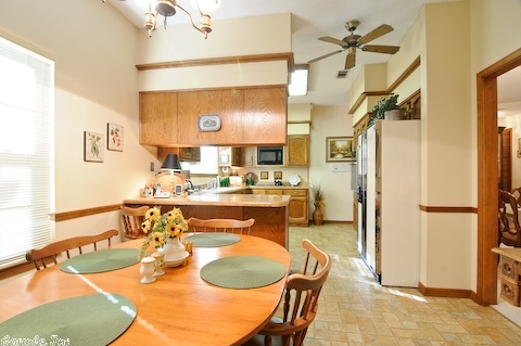 INDIAN HILLS - Residential