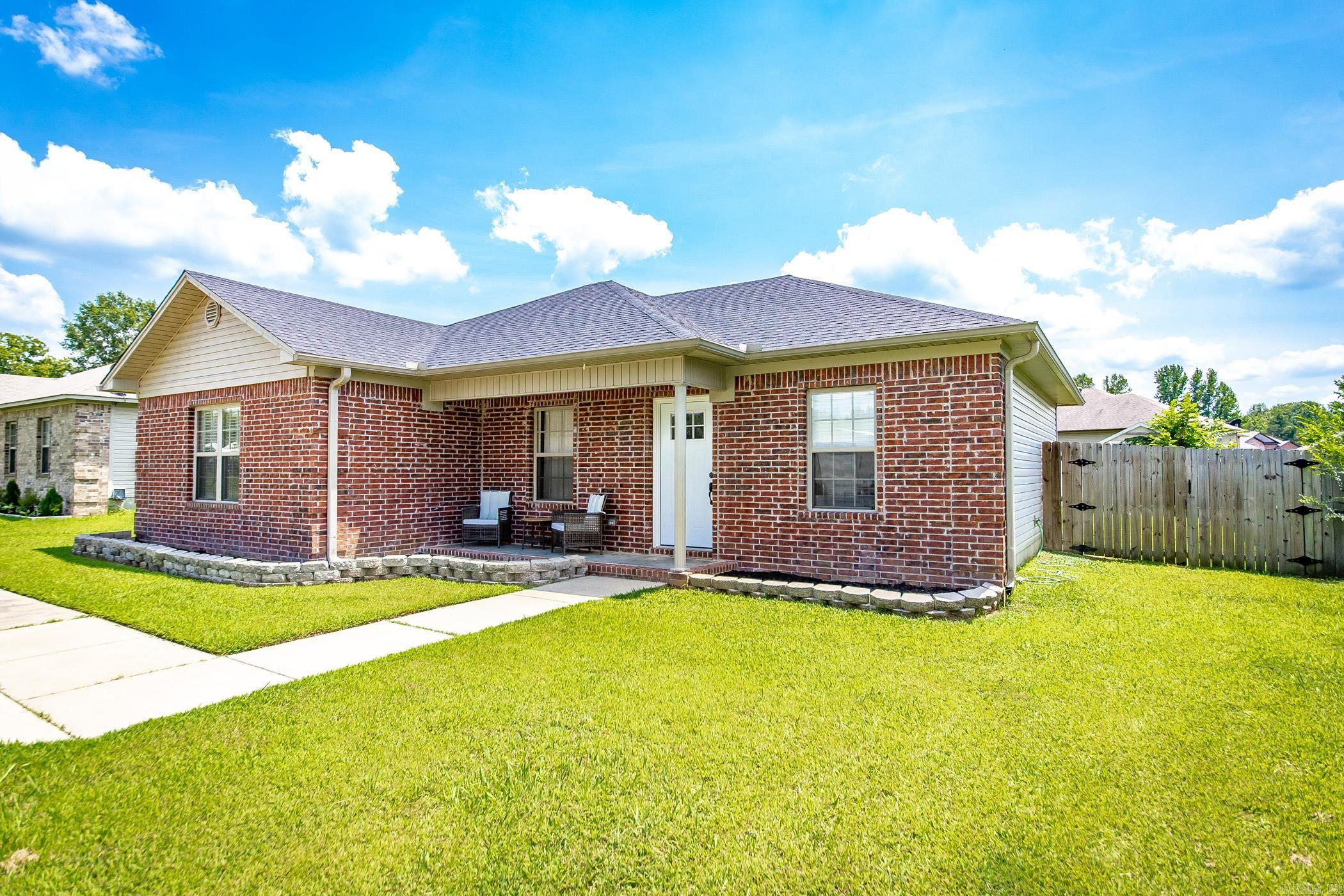 Lilly Ann - Residential