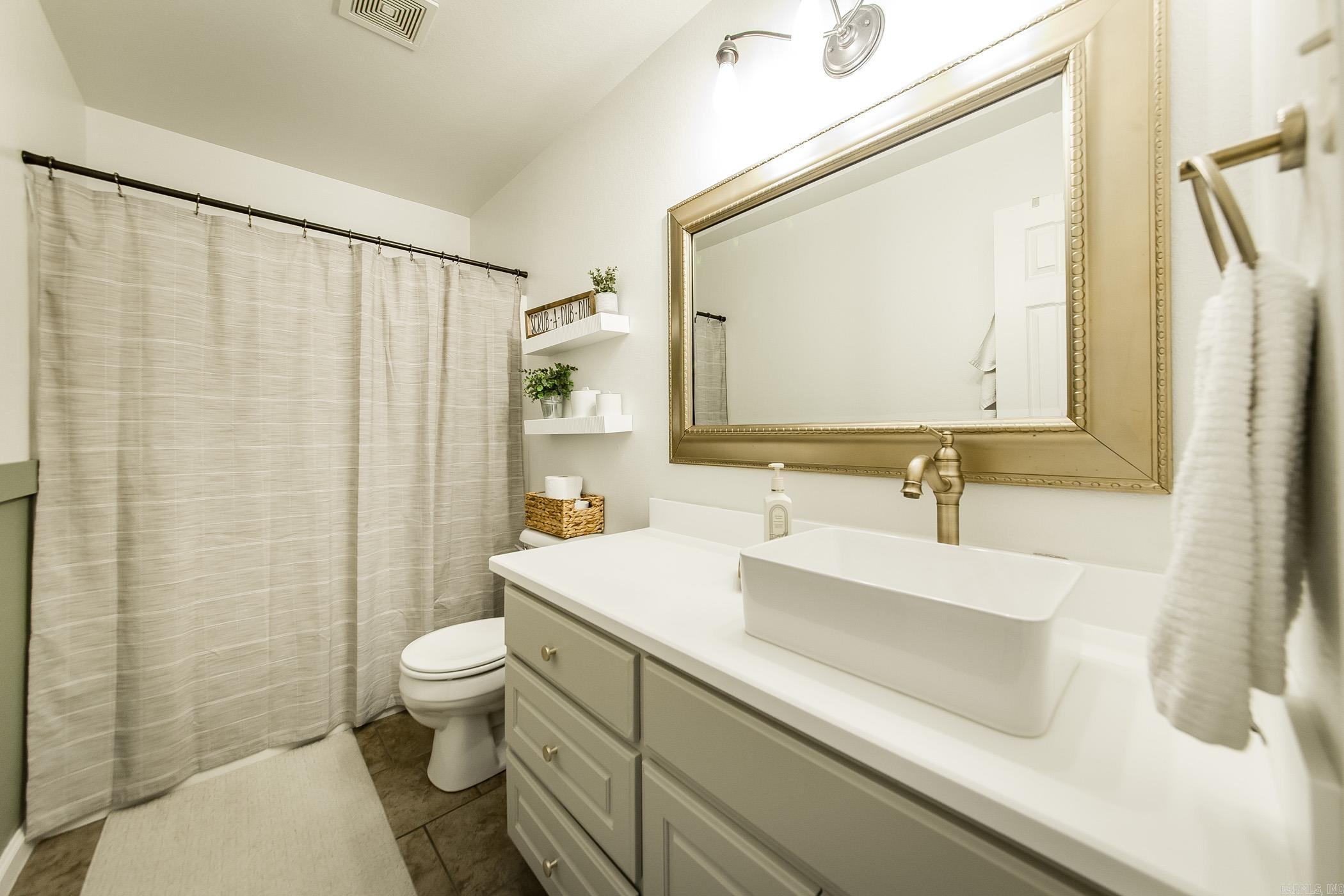 Lilly Ann - Residential