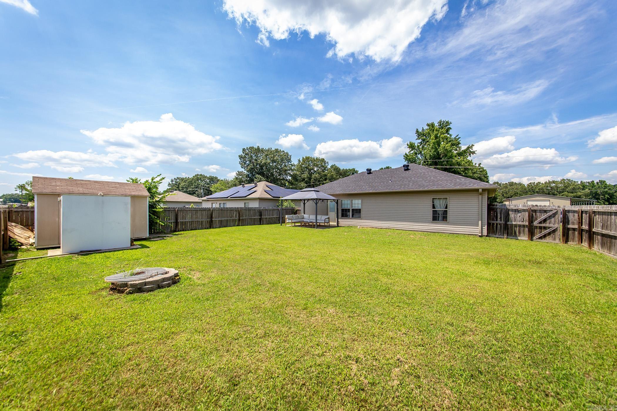 Lilly Ann - Residential