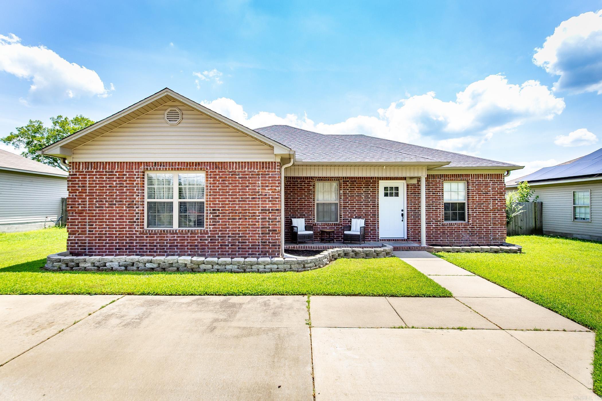 Lilly Ann - Residential