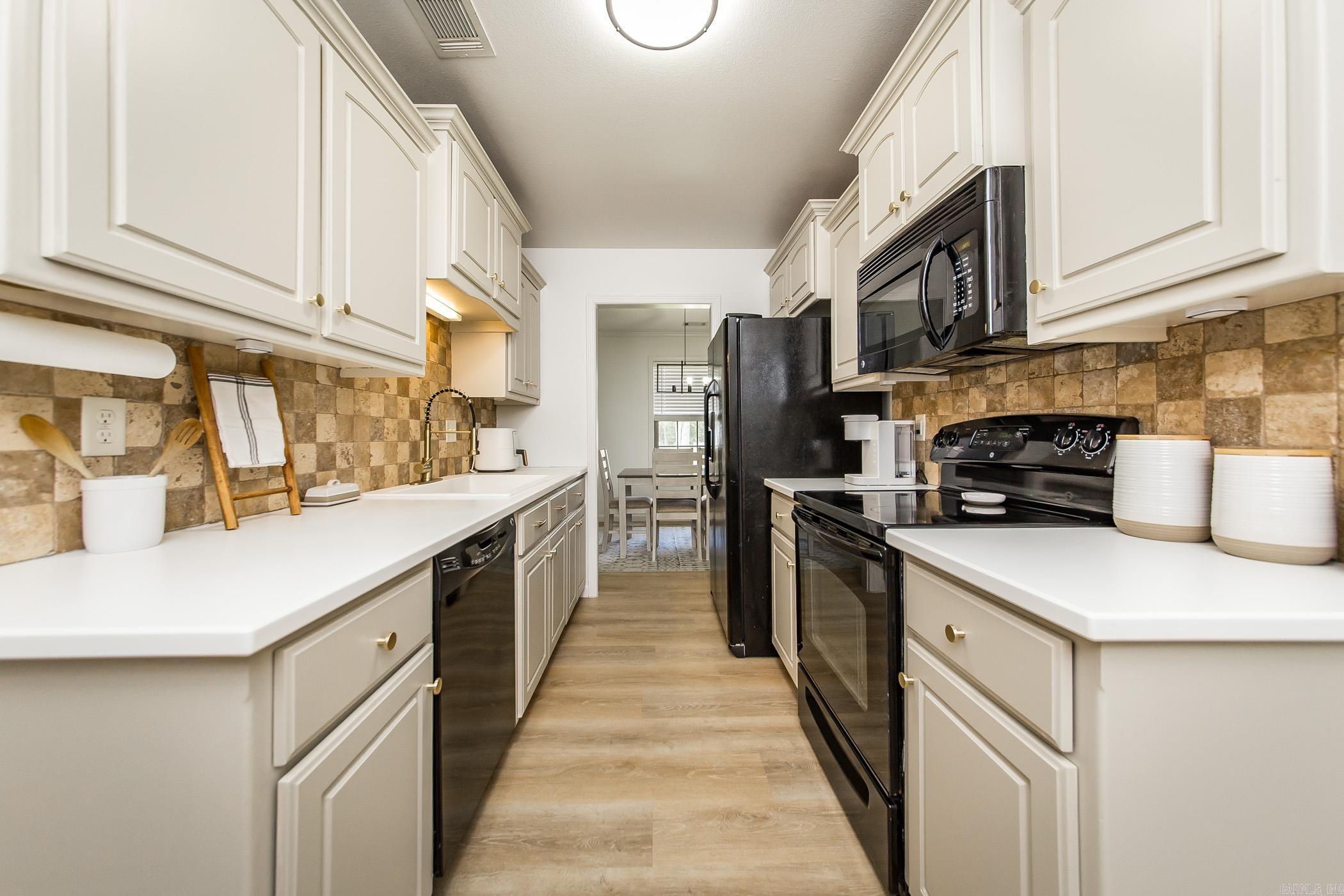 Lilly Ann - Residential