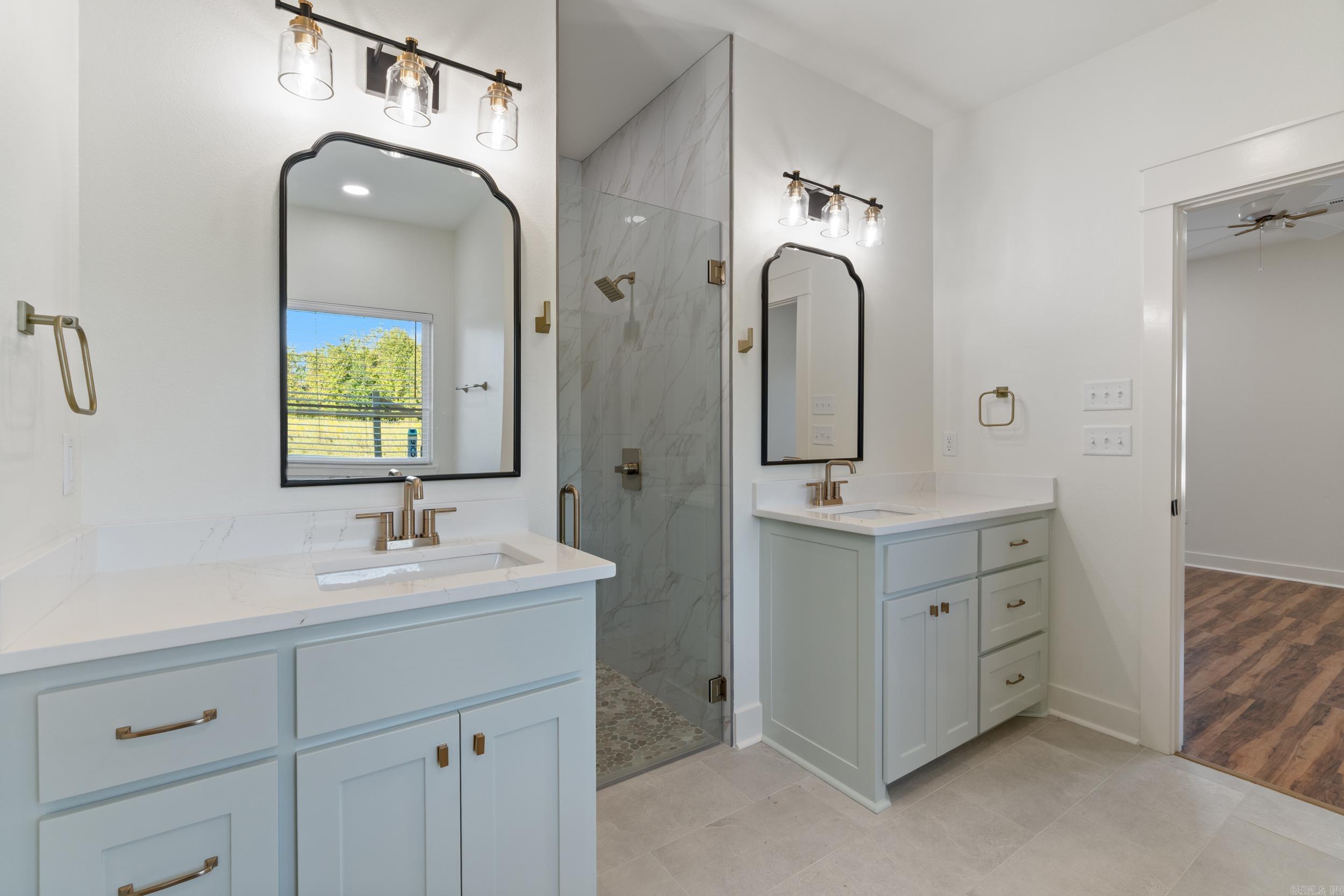 RIDGE VIEW - Residential