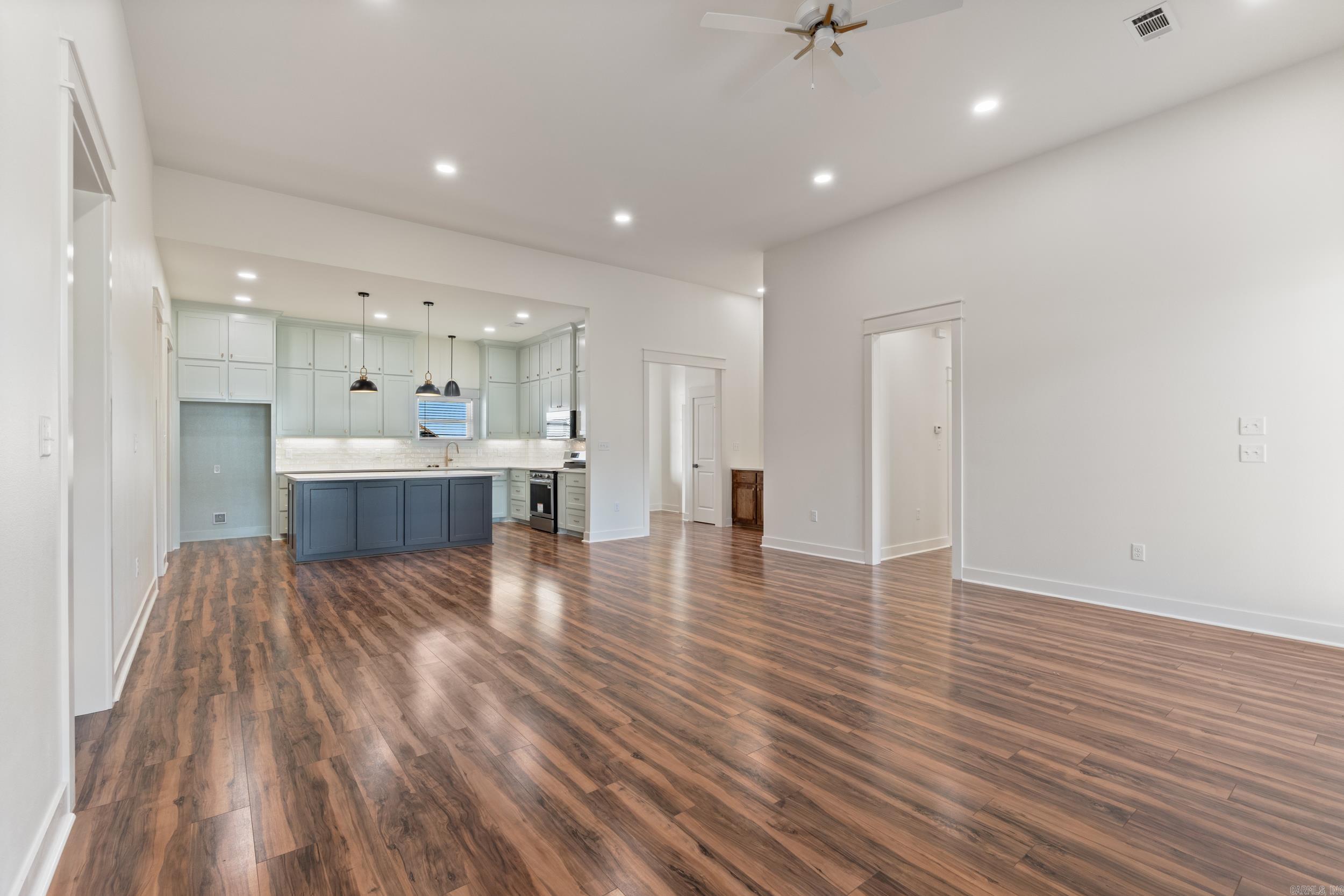 RIDGE VIEW - Residential