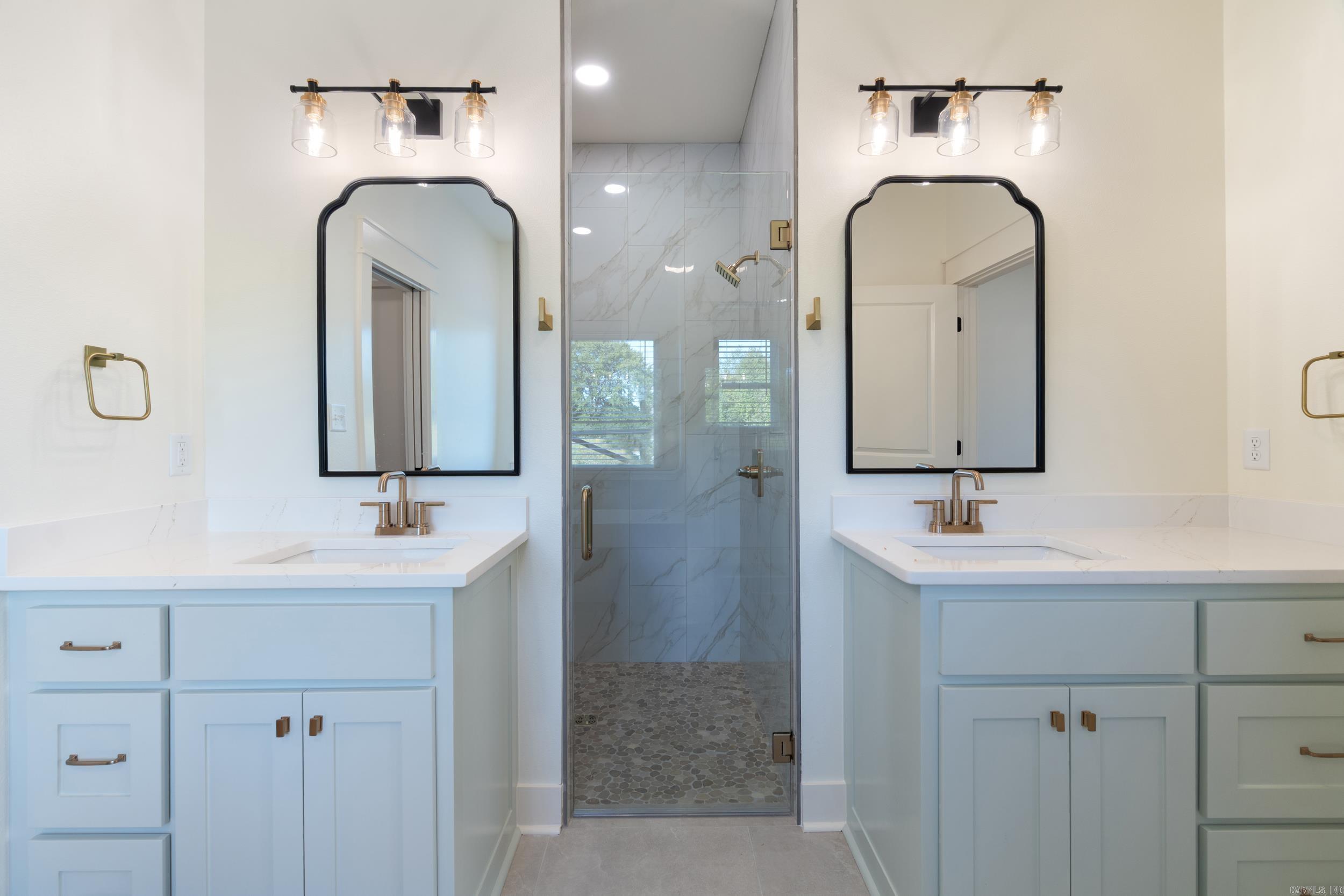 RIDGE VIEW - Residential