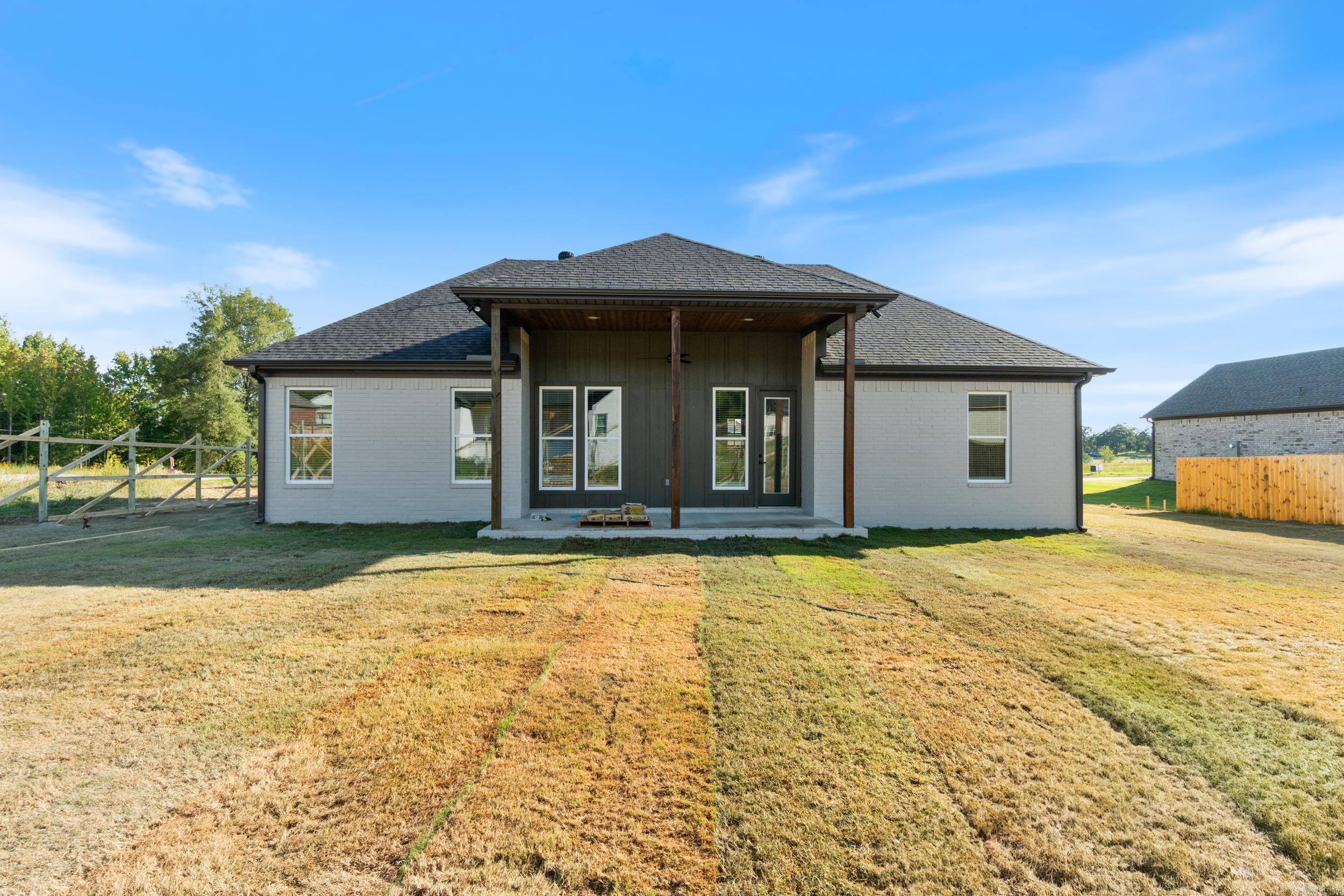 RIDGE VIEW - Residential