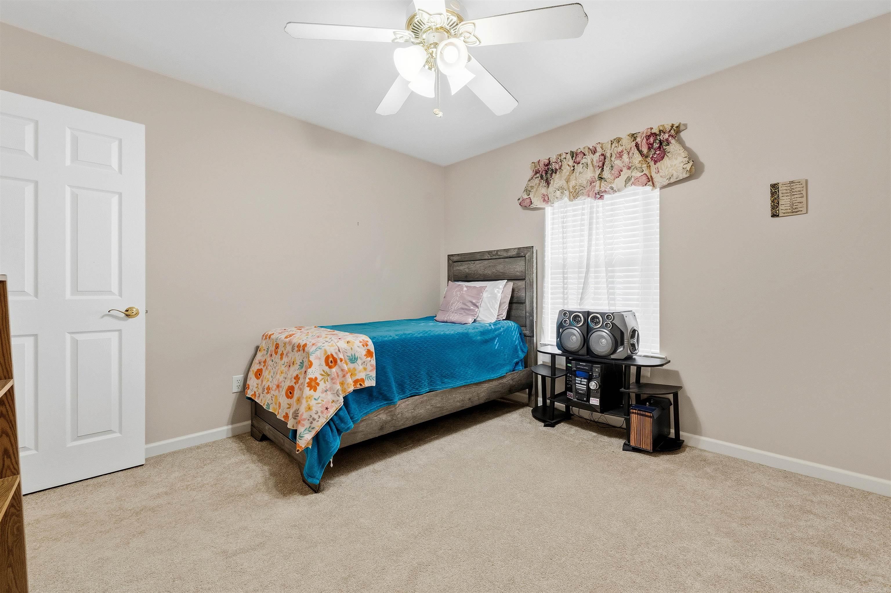 GAP CREEK THE MEADOWS - Residential