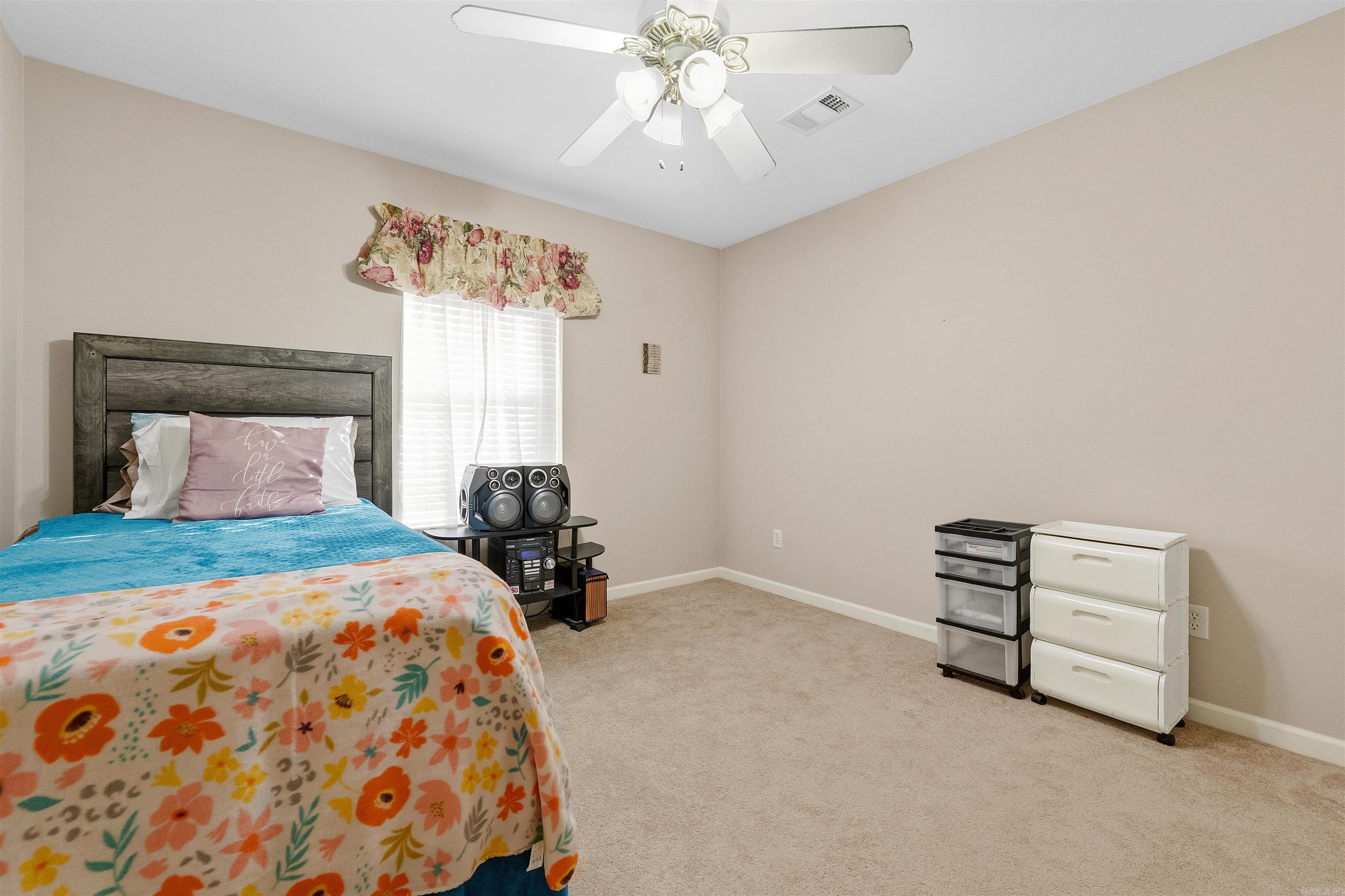 GAP CREEK THE MEADOWS - Residential