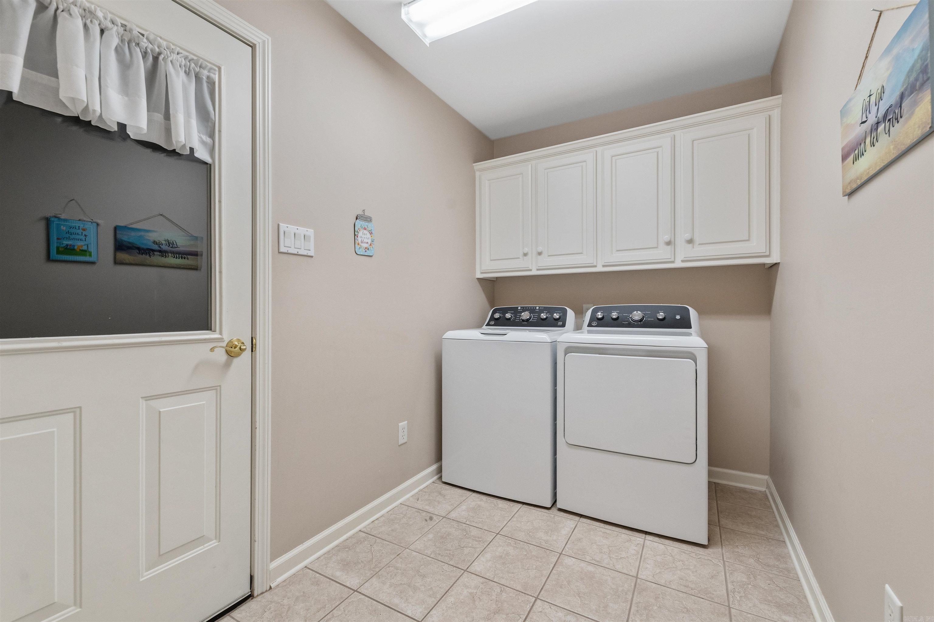 GAP CREEK THE MEADOWS - Residential