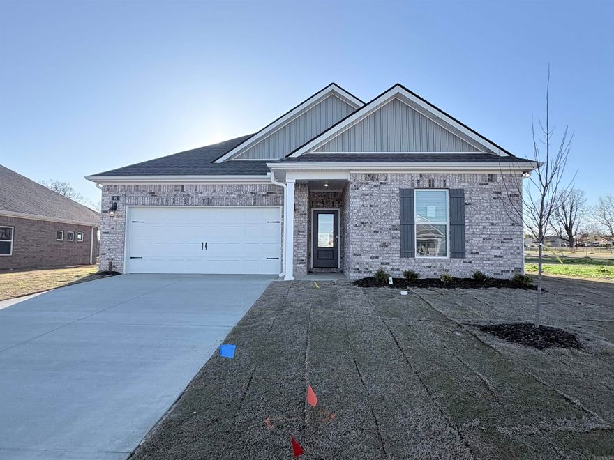 Move in ready! Special financing and closing costs paid.