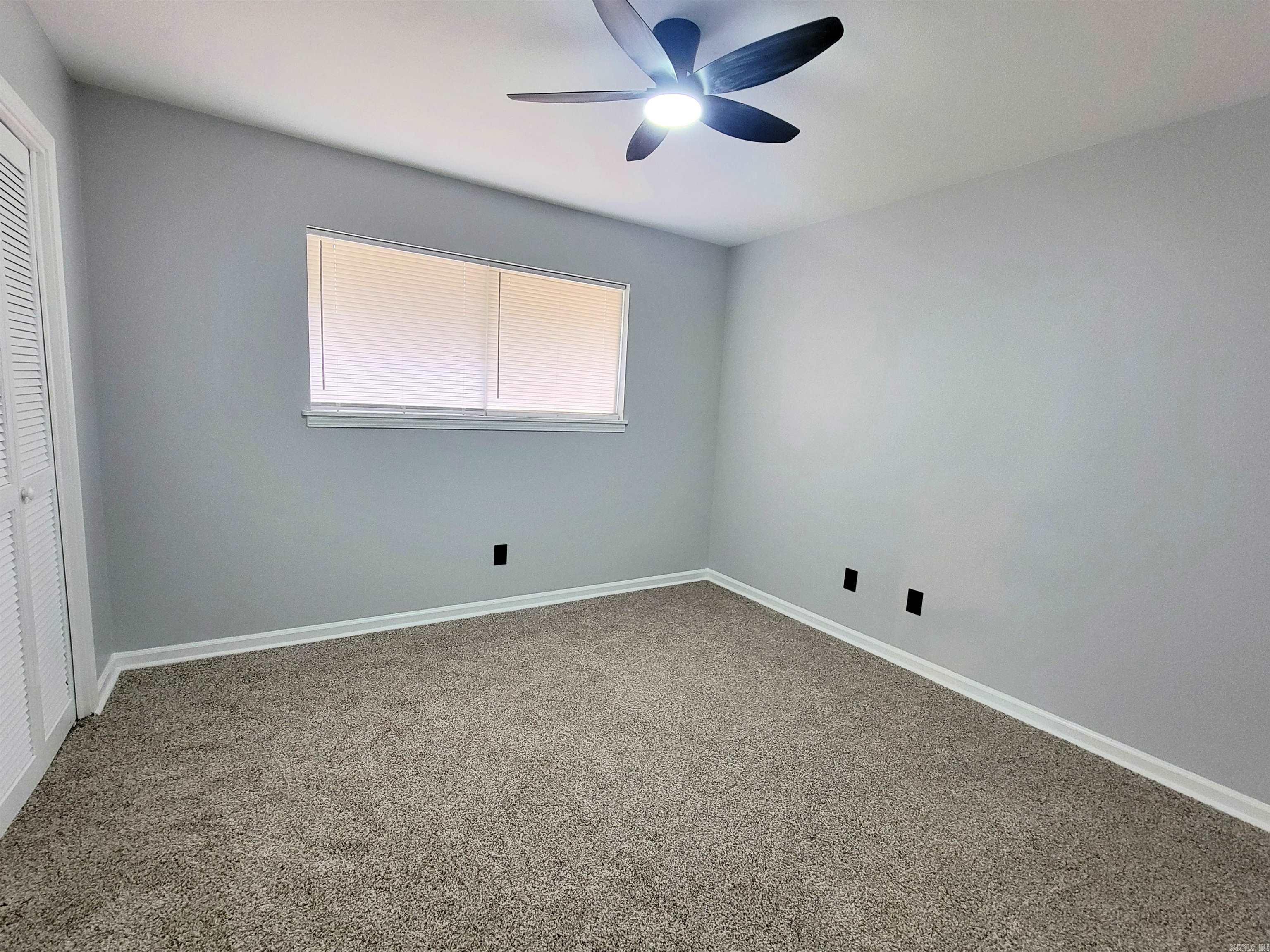 LEAWOOD NORTH ADD - Residential