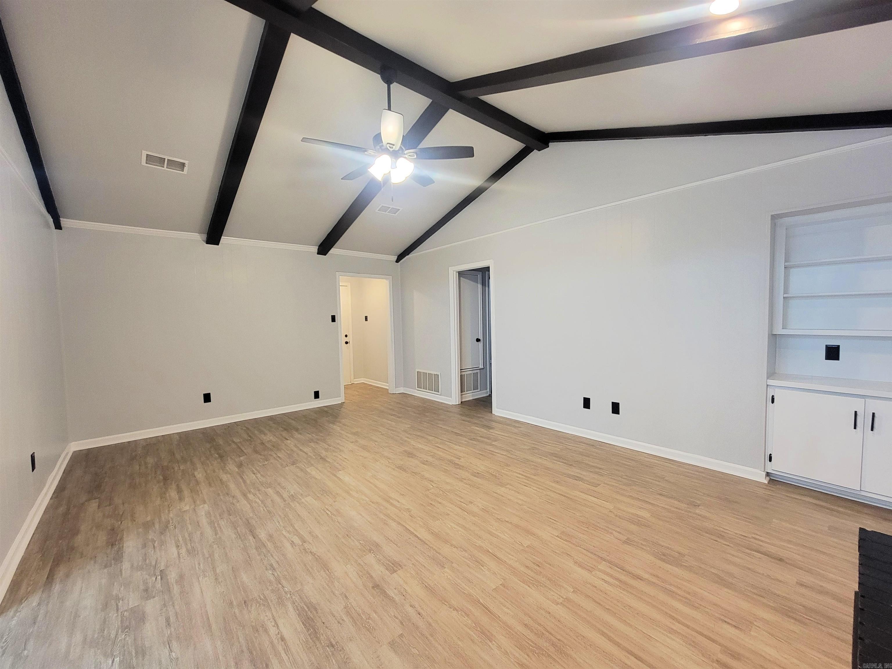 LEAWOOD NORTH ADD - Residential