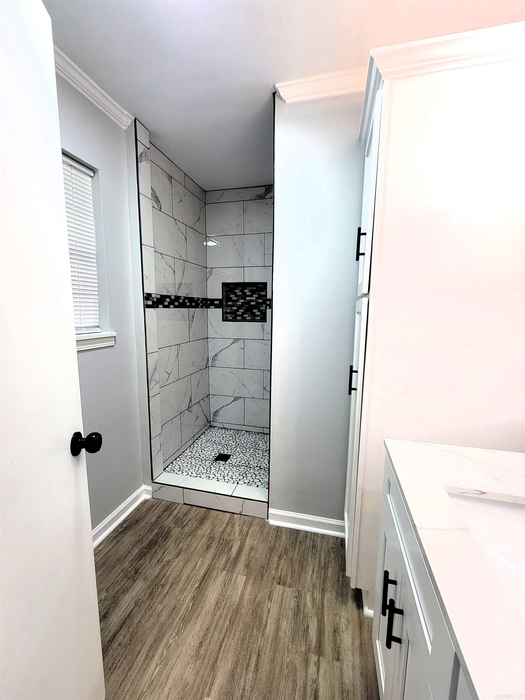 LEAWOOD NORTH ADD - Residential