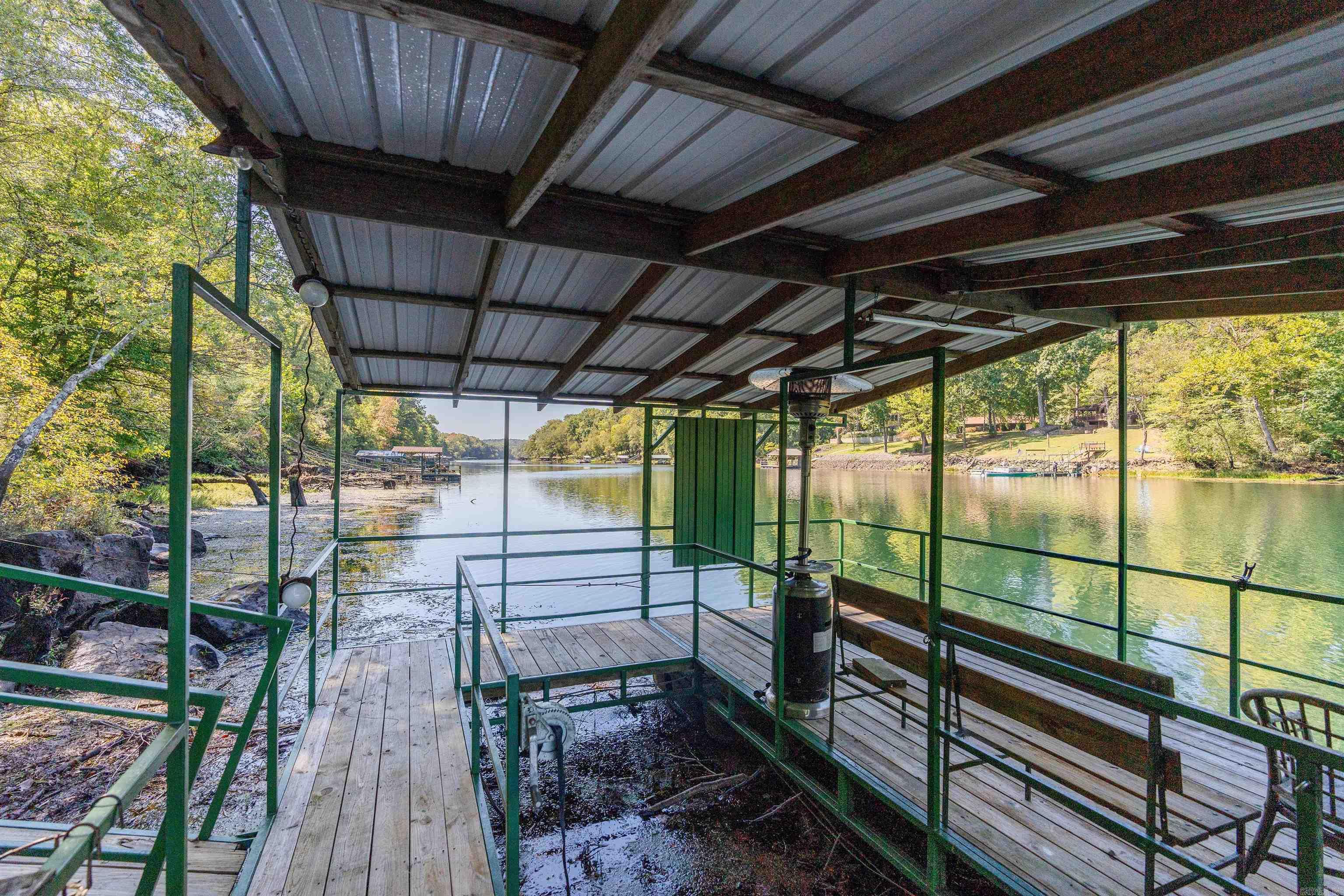 00-10-09 River - Land