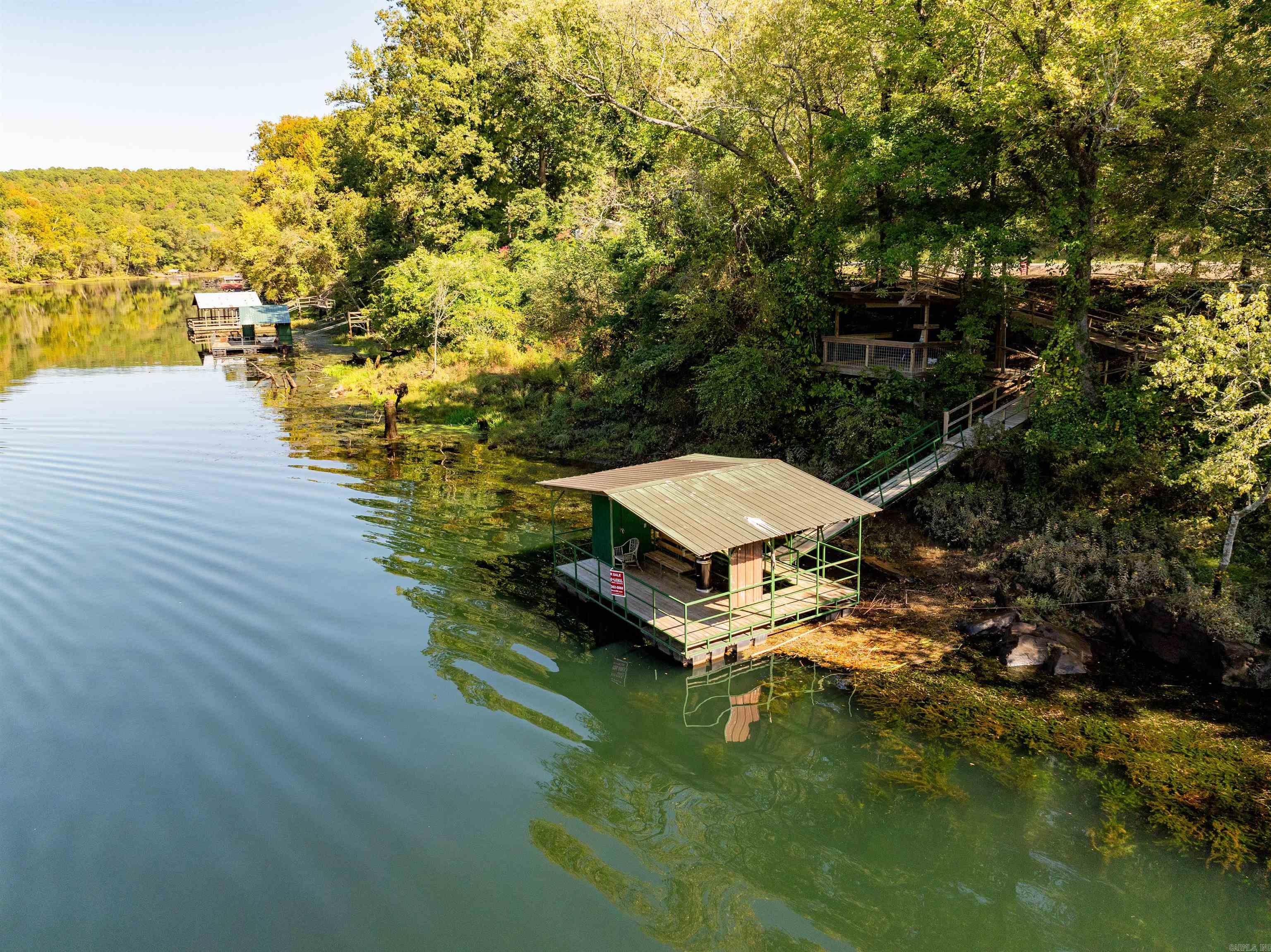 00-10-09 River - Land