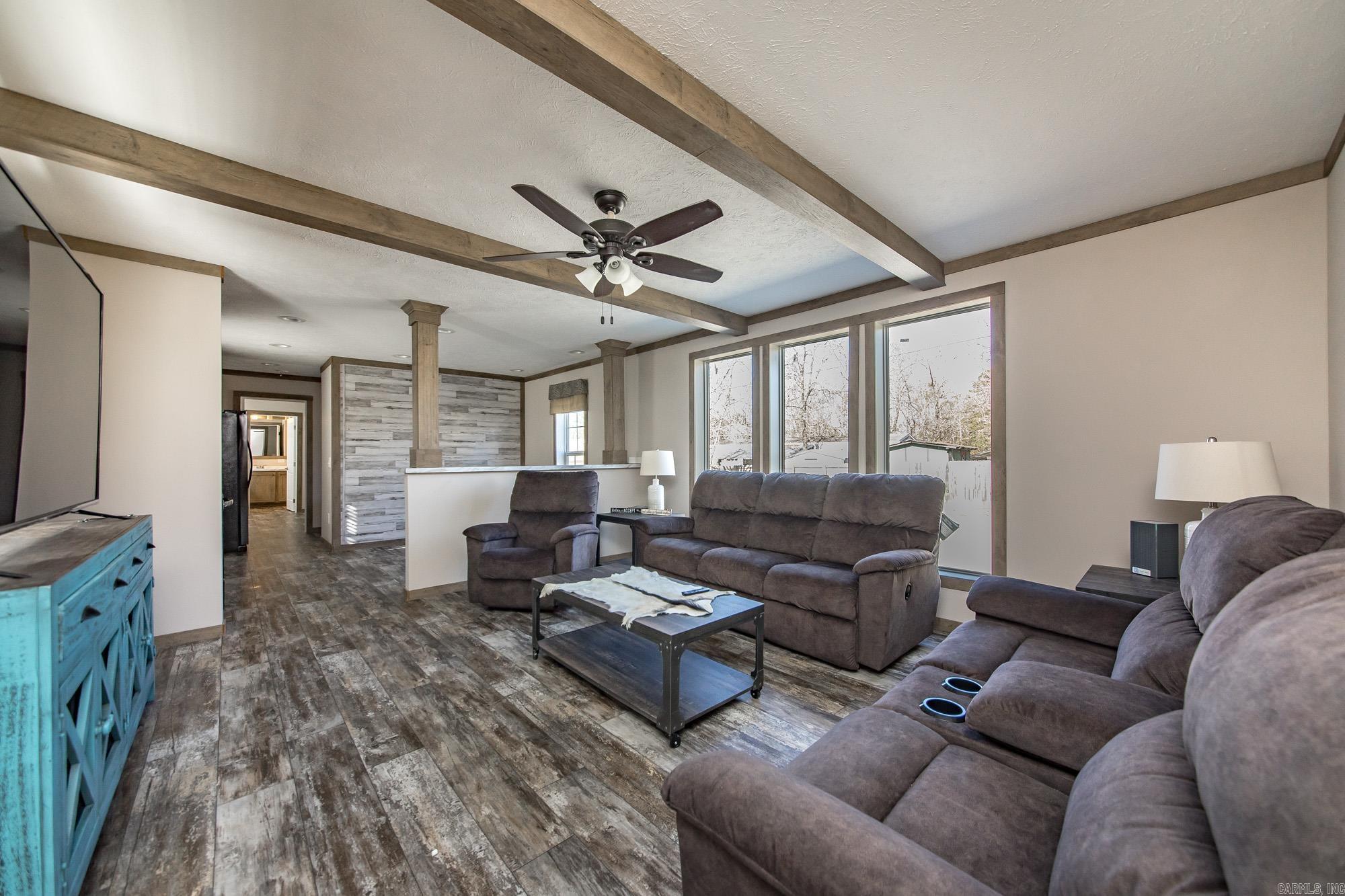 LAZY CREEK ESTATES - Residential