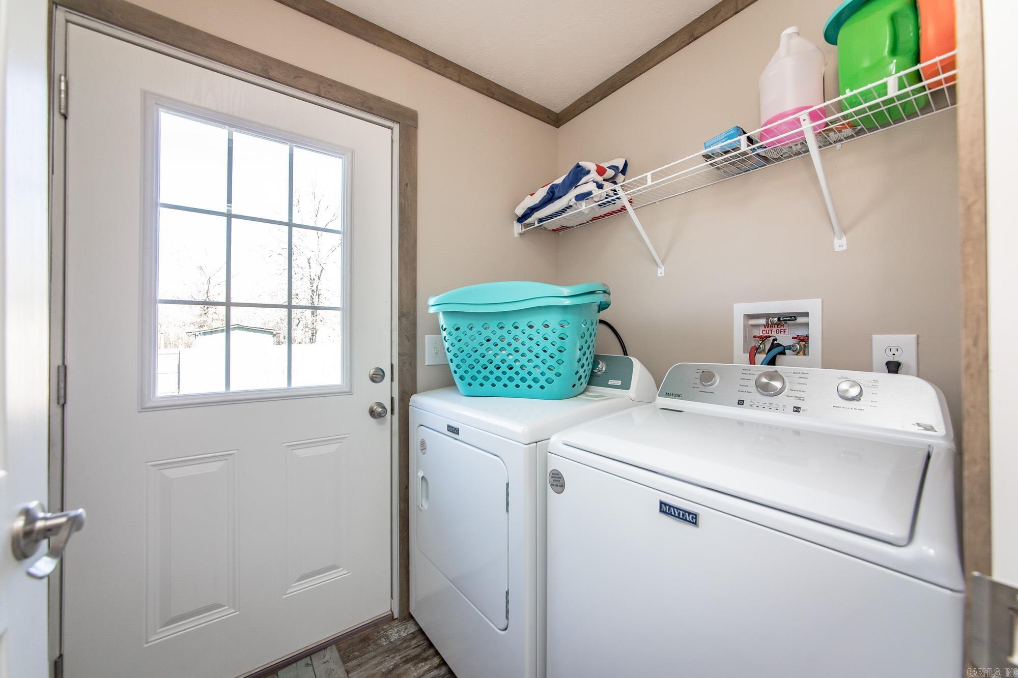 LAZY CREEK ESTATES - Residential