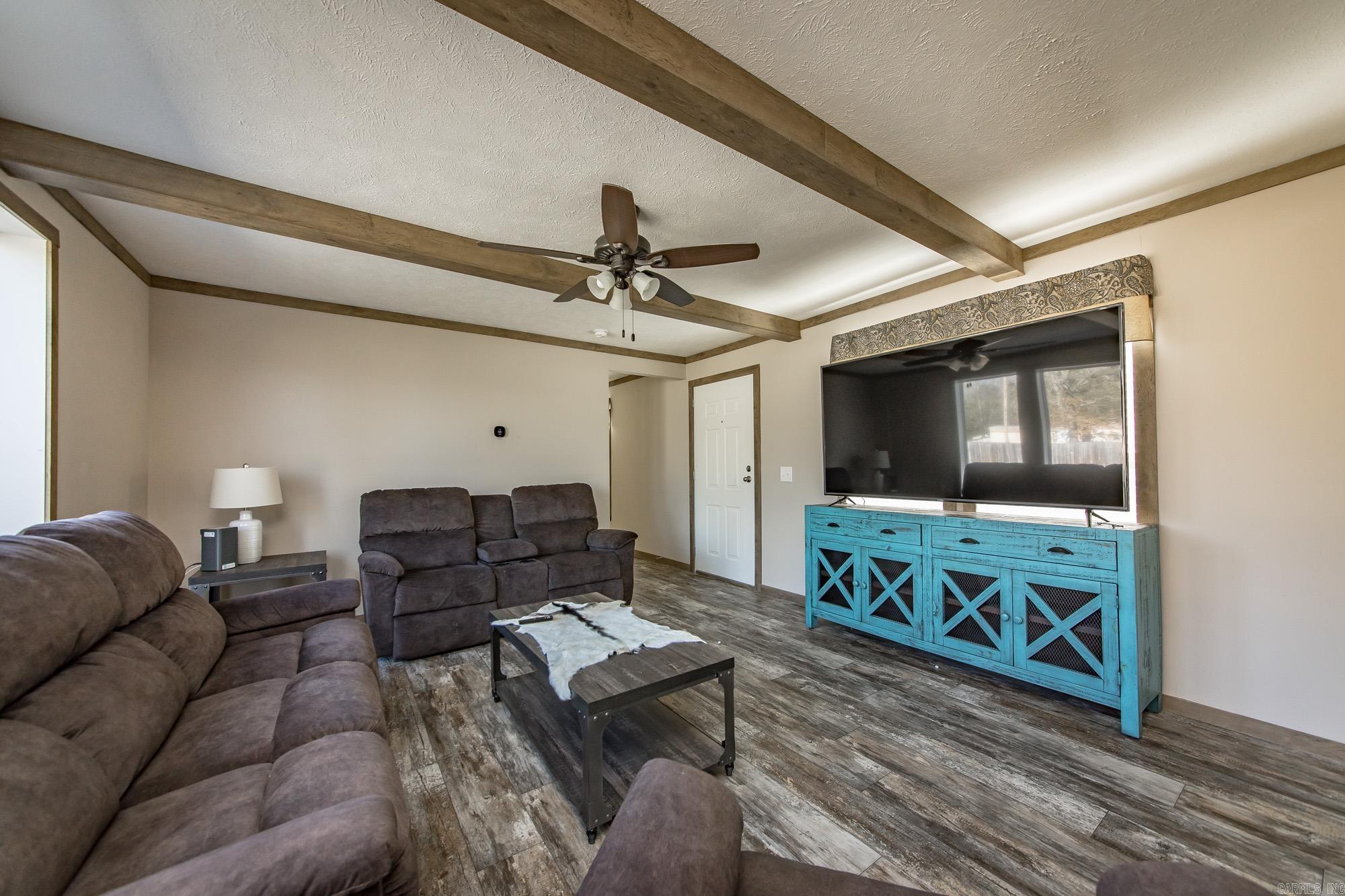 LAZY CREEK ESTATES - Residential