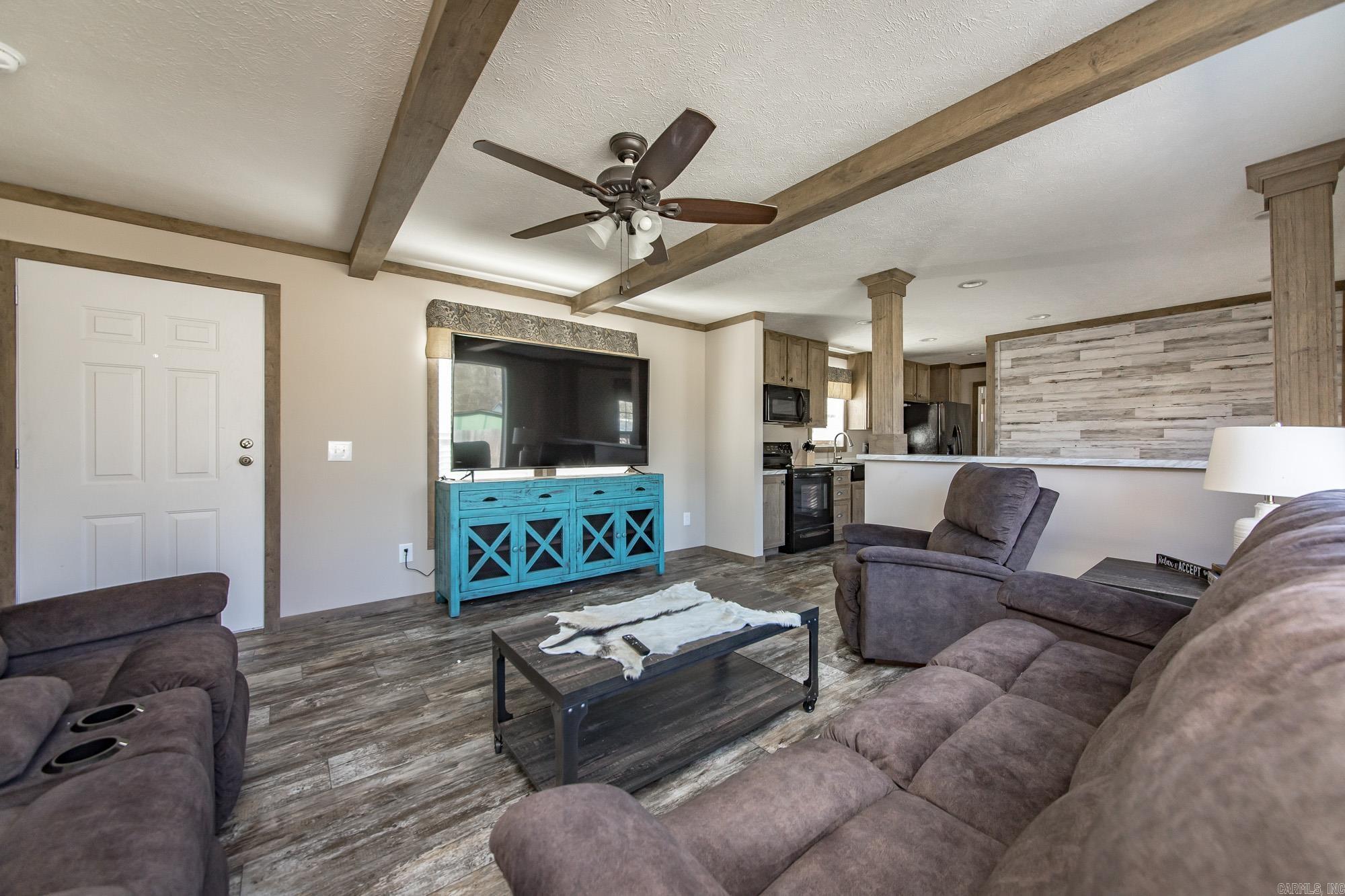 LAZY CREEK ESTATES - Residential