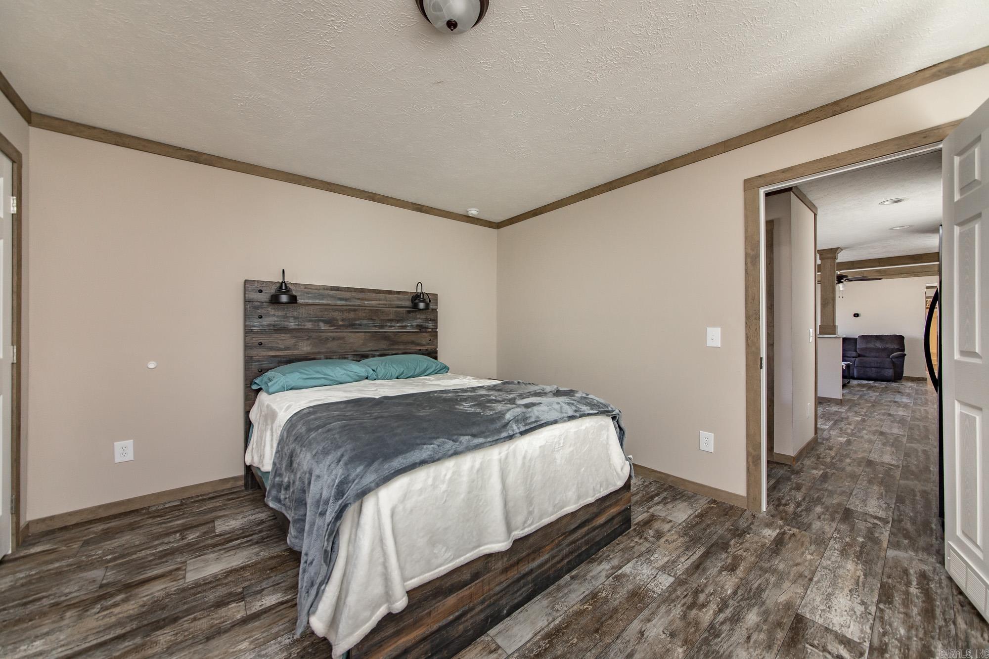 LAZY CREEK ESTATES - Residential