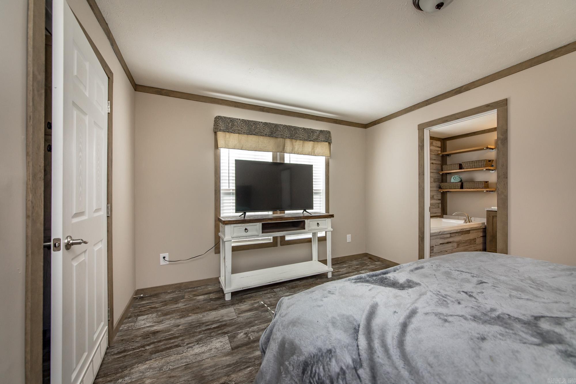 LAZY CREEK ESTATES - Residential