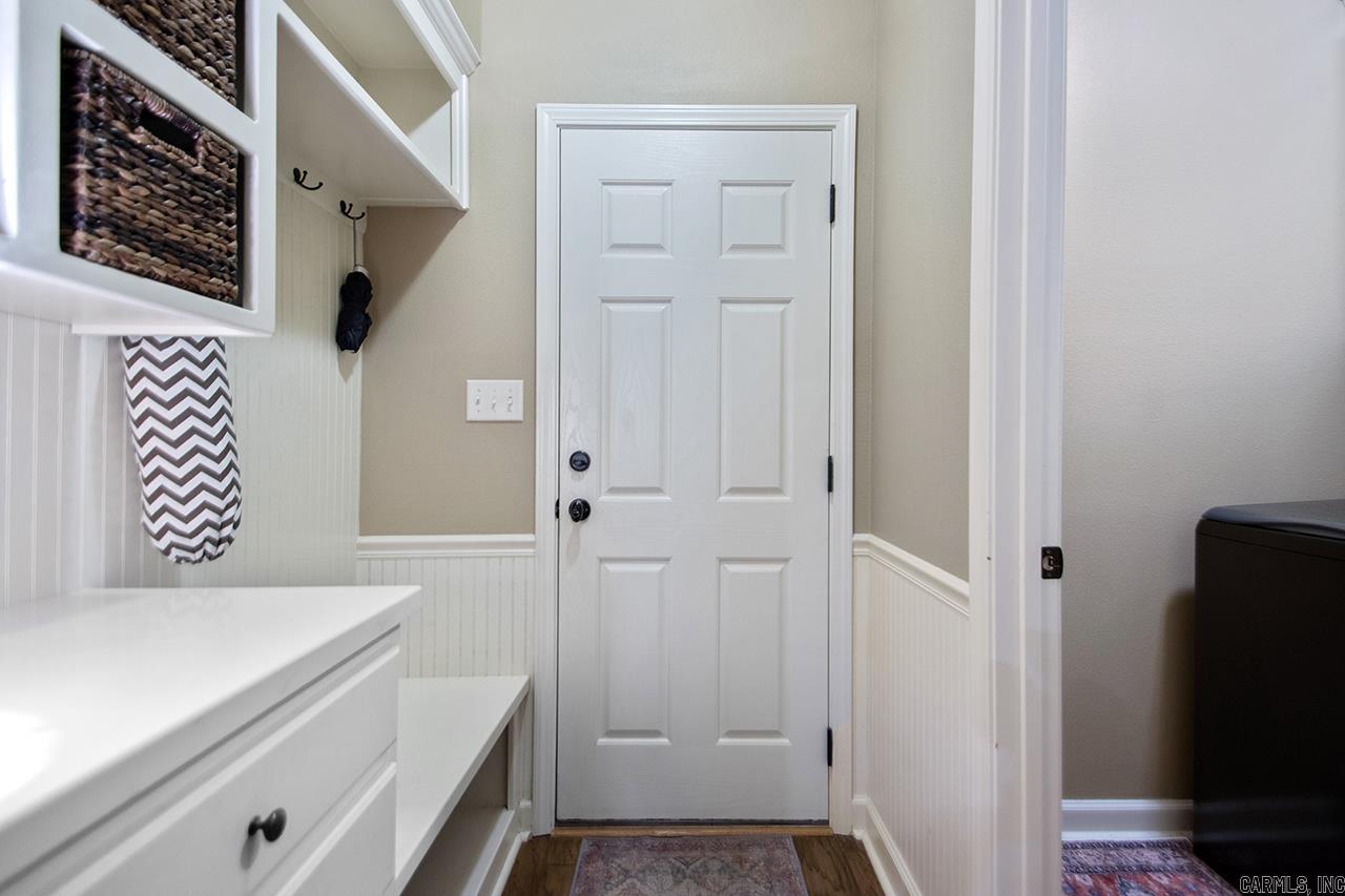 STERLING OAKS - Residential