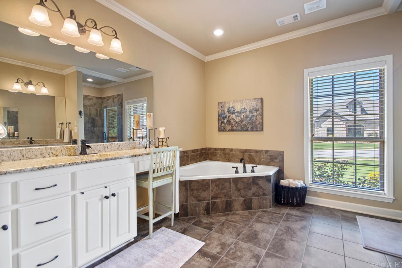 STERLING OAKS - Residential