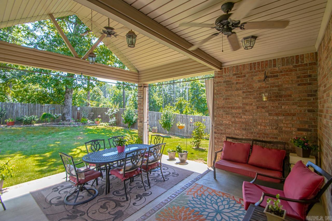 STERLING OAKS - Residential