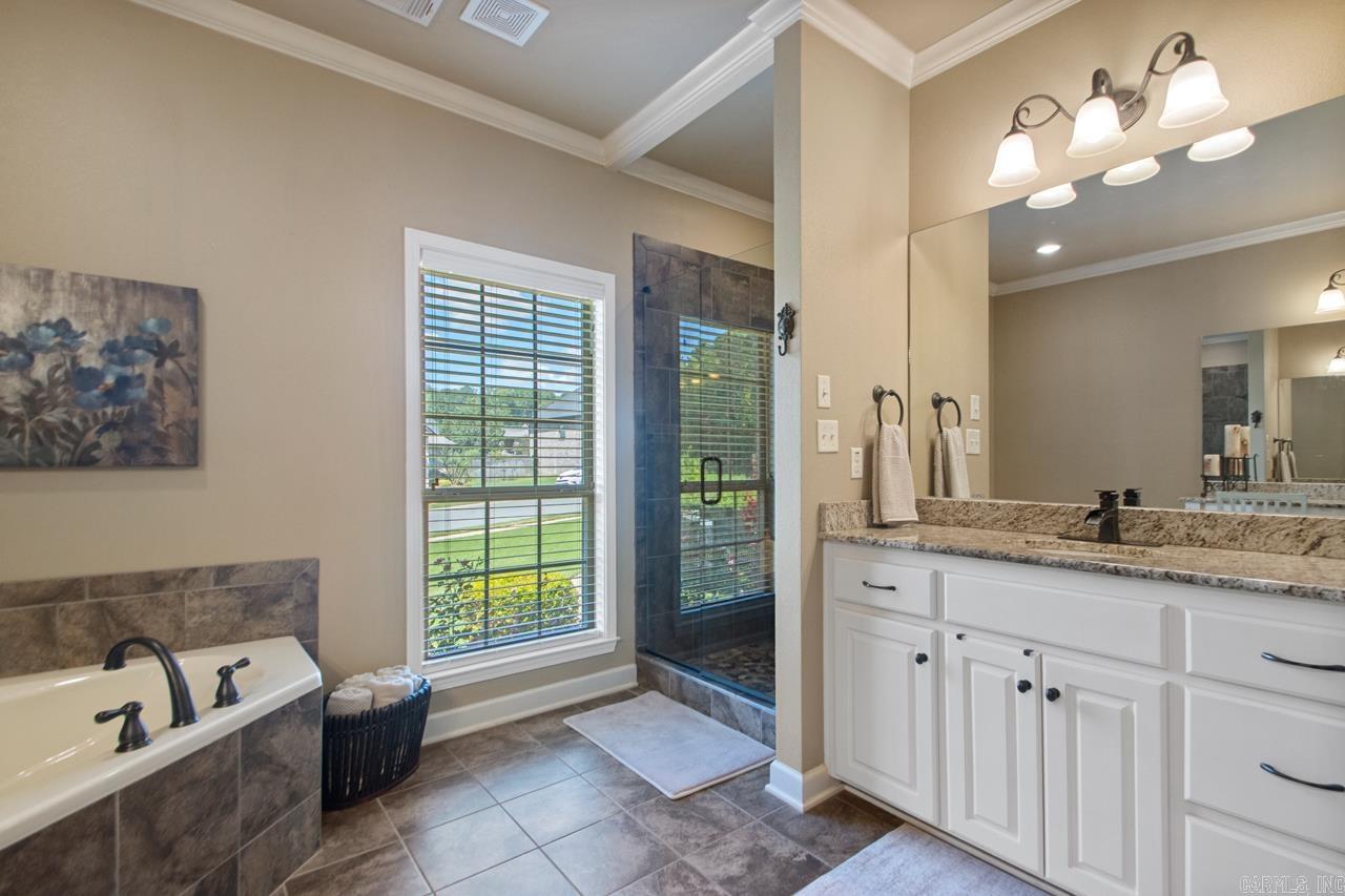 STERLING OAKS - Residential